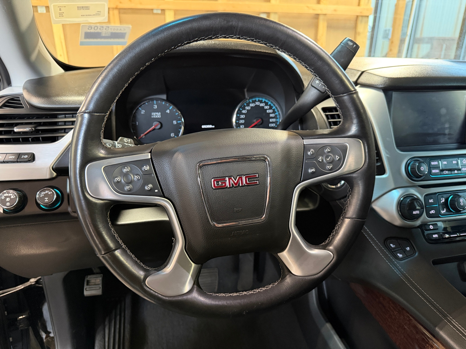 Thumbnail: 2019 GMC Yukon - 4