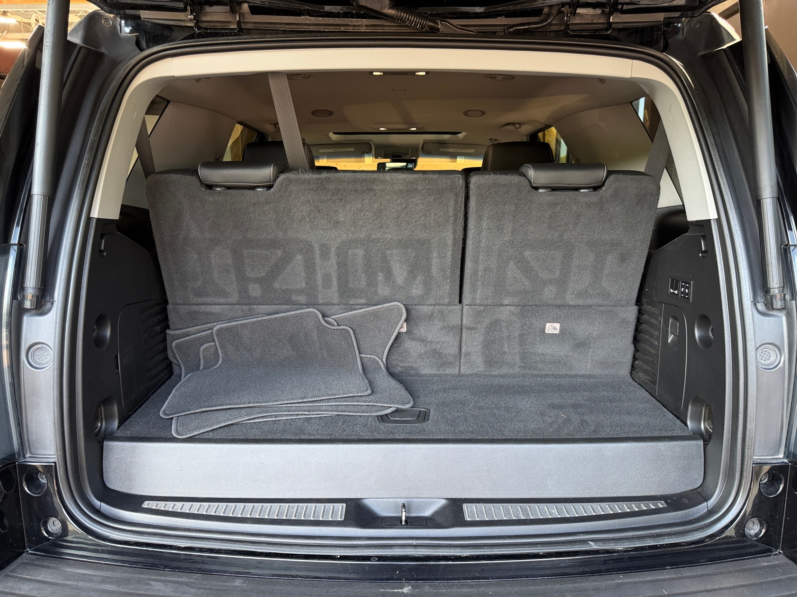 Thumbnail: 2019 GMC Yukon - 6