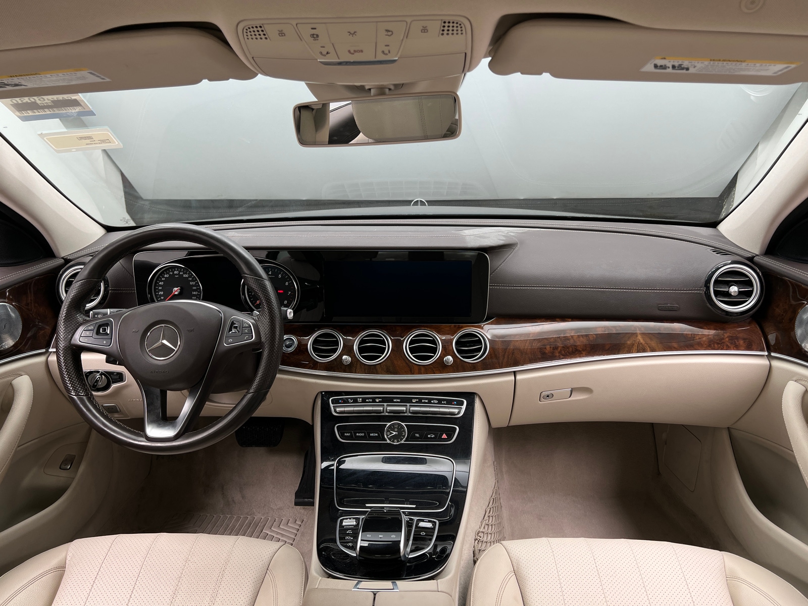 Thumbnail: 2017 Mercedes-Benz E-Class - 2