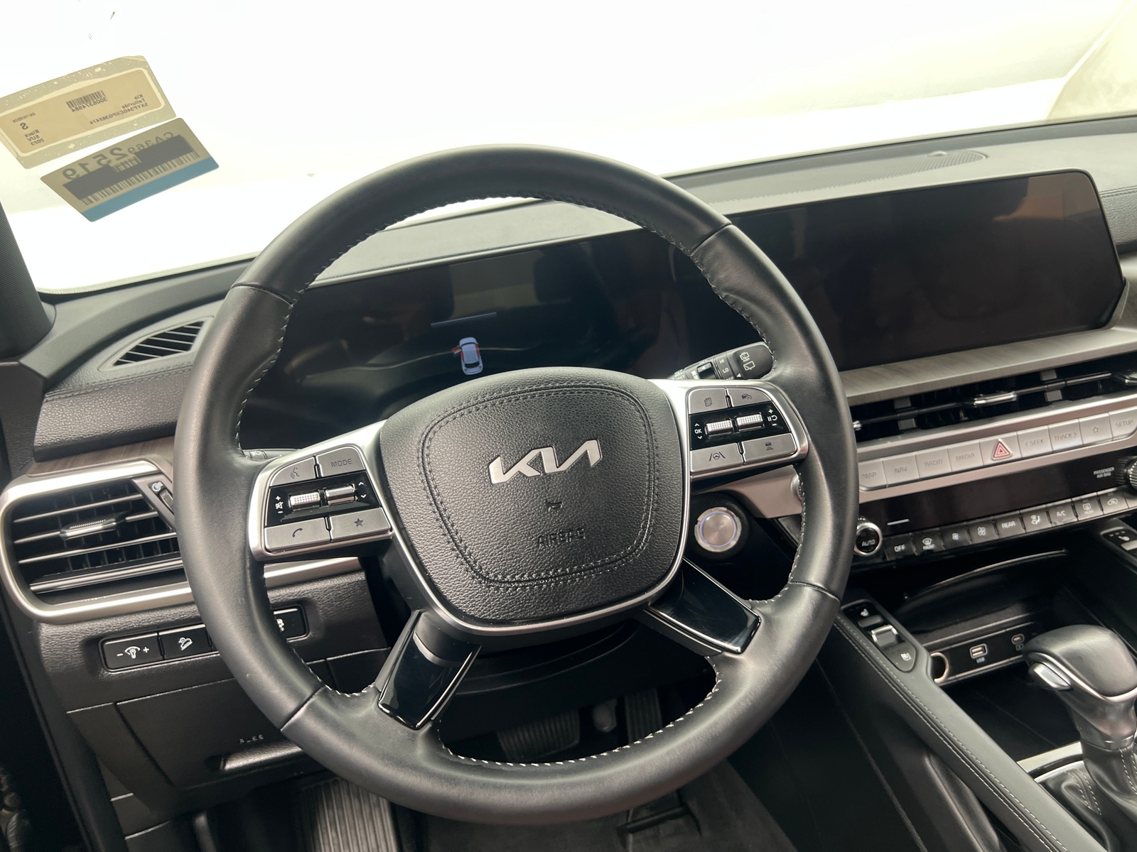 Thumbnail: 2023 Kia Telluride - 4
