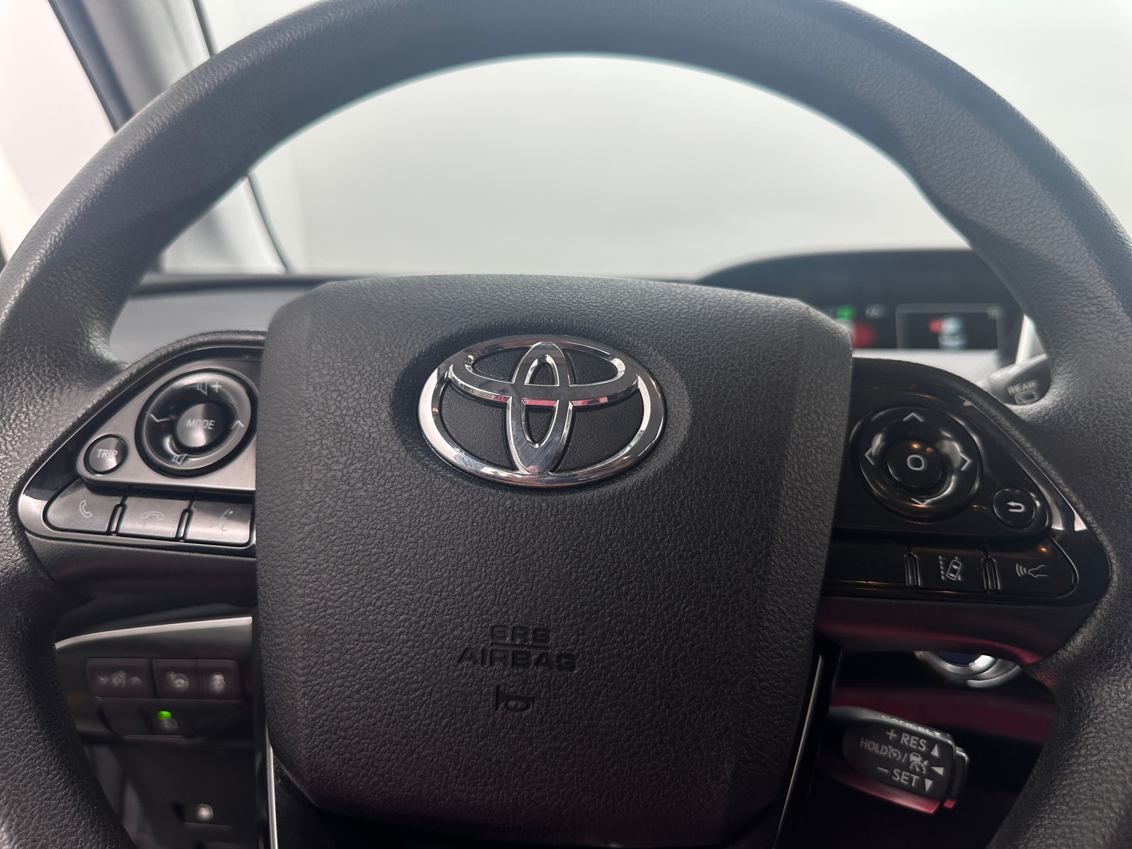 Thumbnail: 2021 Toyota Prius - 5