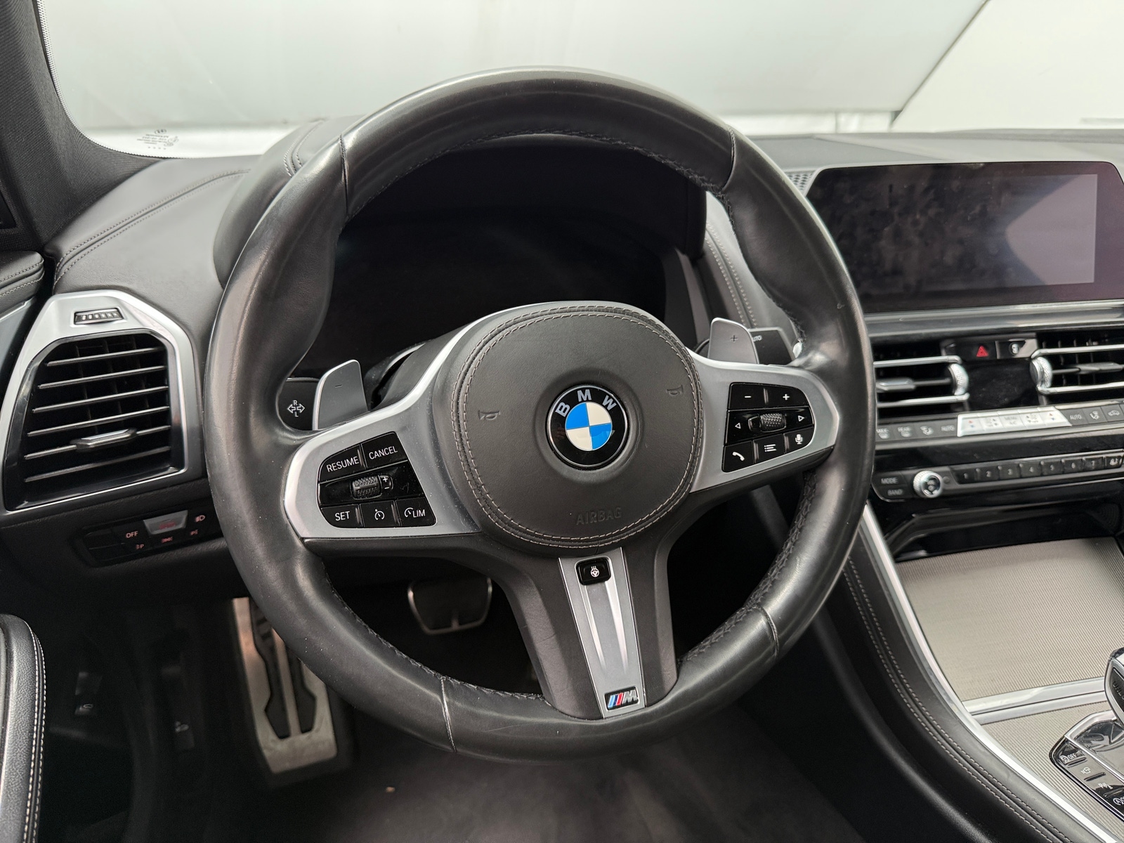 Thumbnail: 2020 BMW 8 Series - 3