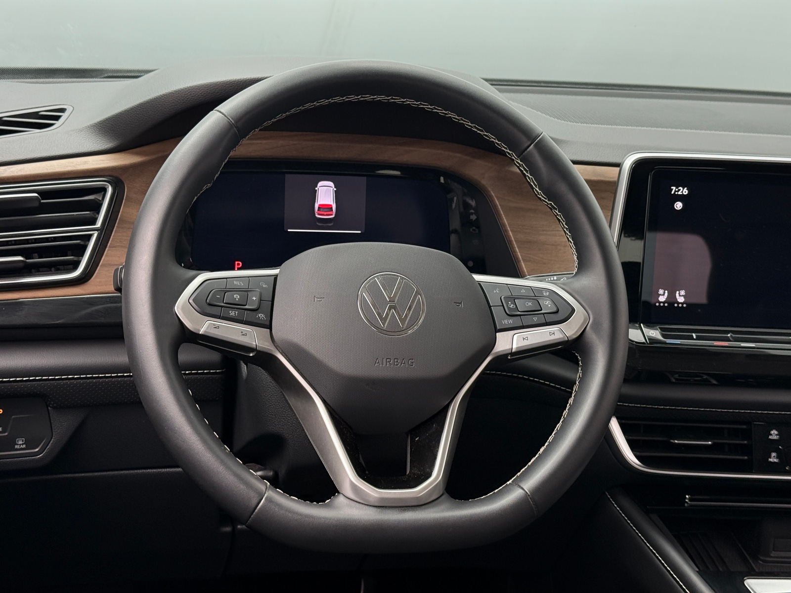Thumbnail: 2026 Volkswagen Atlas - 4