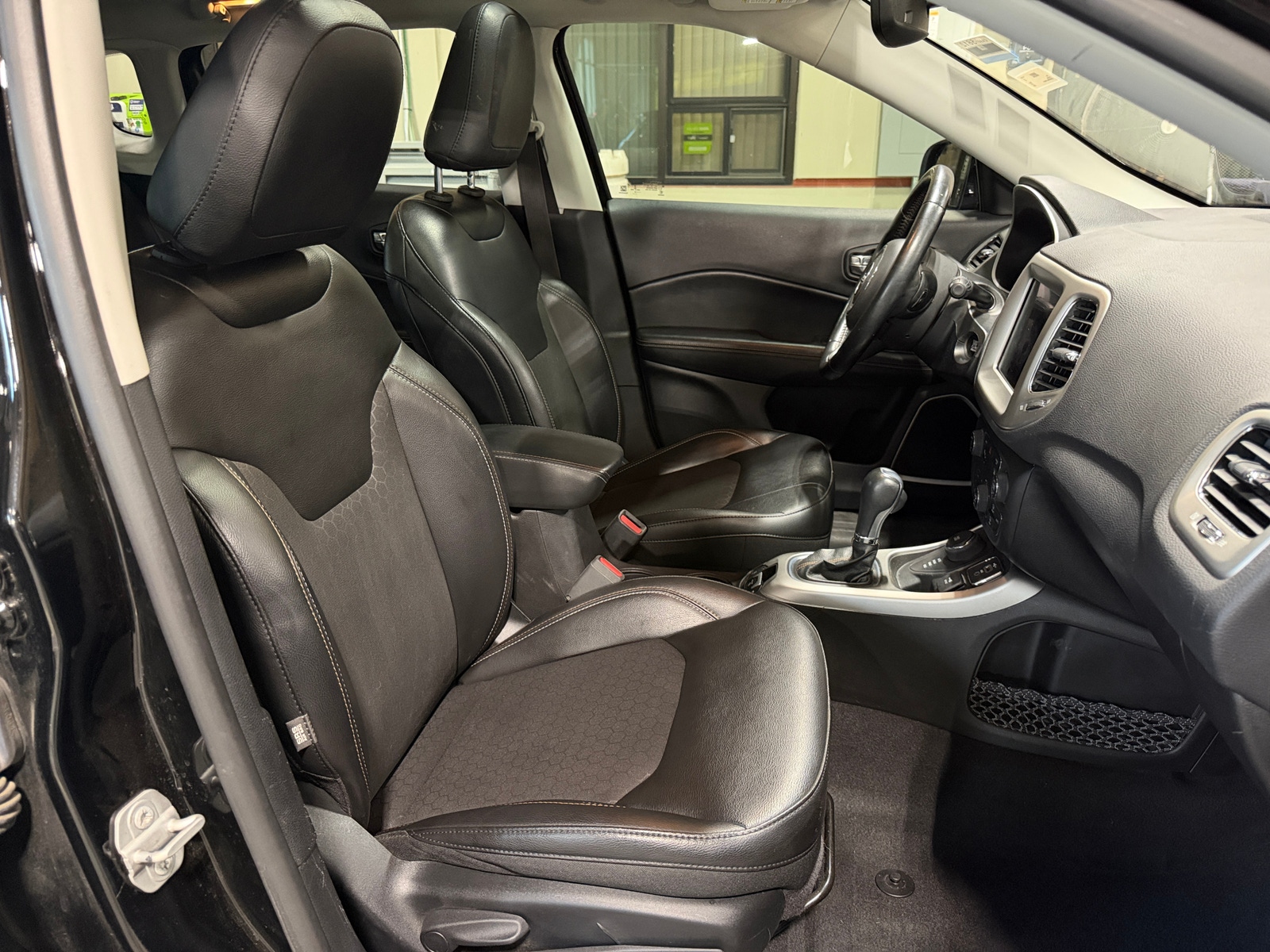 Thumbnail: 2020 Jeep Compass - 2