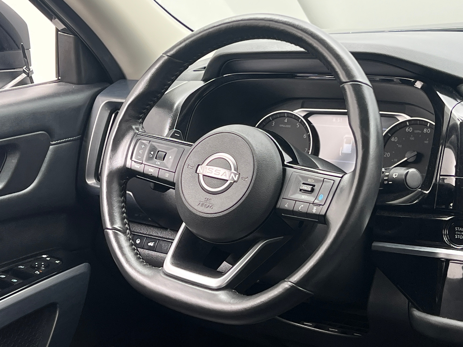 Thumbnail: 2025 Nissan Pathfinder - 4