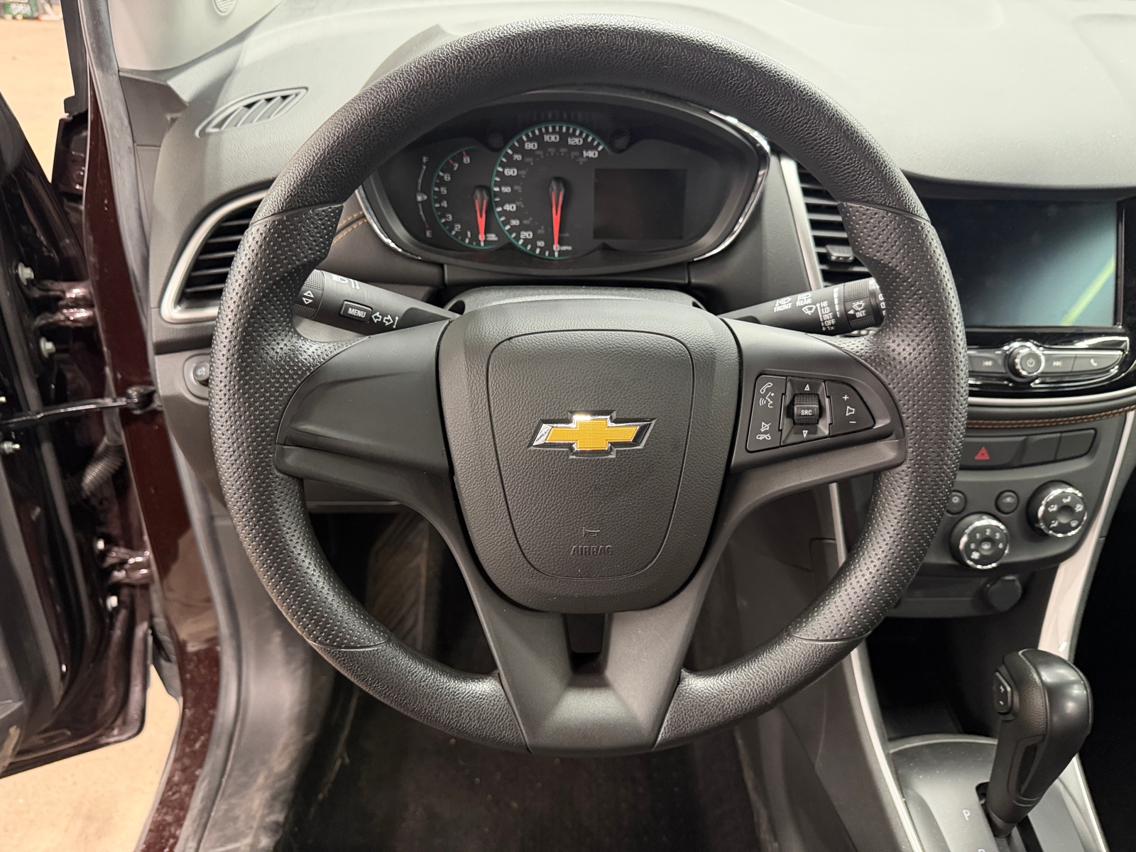 Thumbnail: 2020 Chevrolet Trax - 5