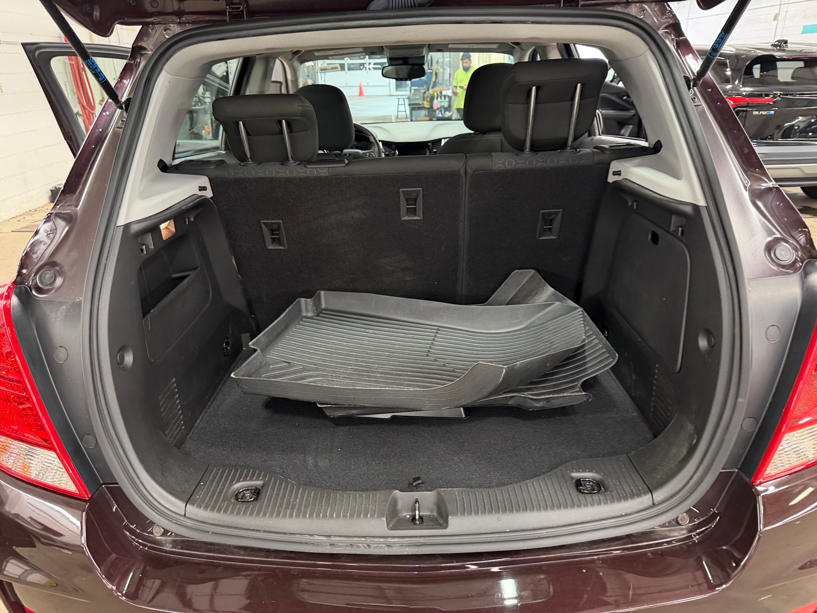 Thumbnail: 2020 Chevrolet Trax - 7