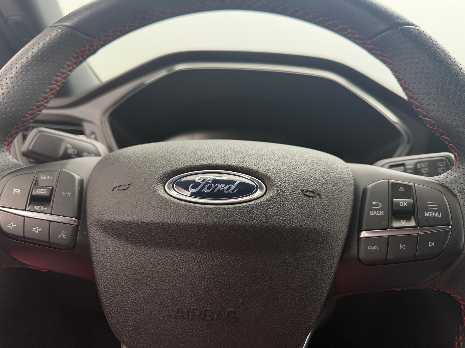 Thumbnail: 2025 Ford Escape - 5