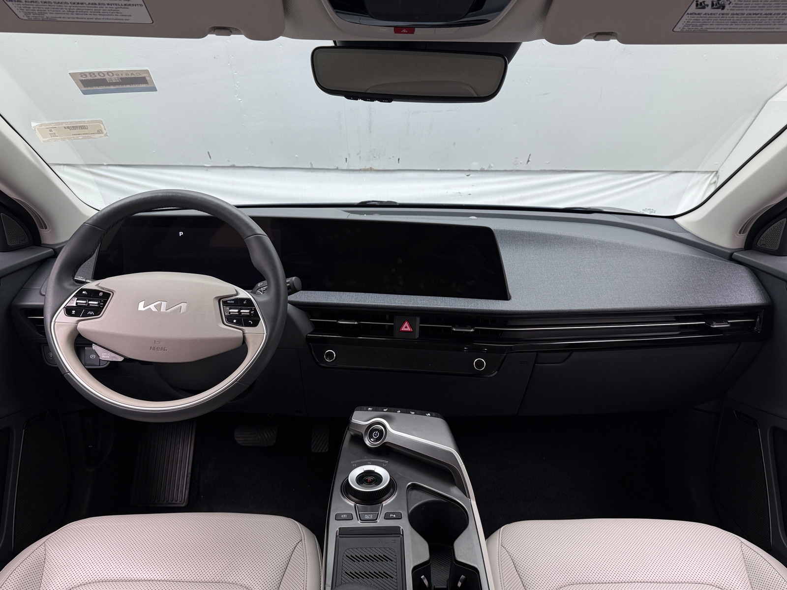 Thumbnail: 2024 Kia EV6 - 2