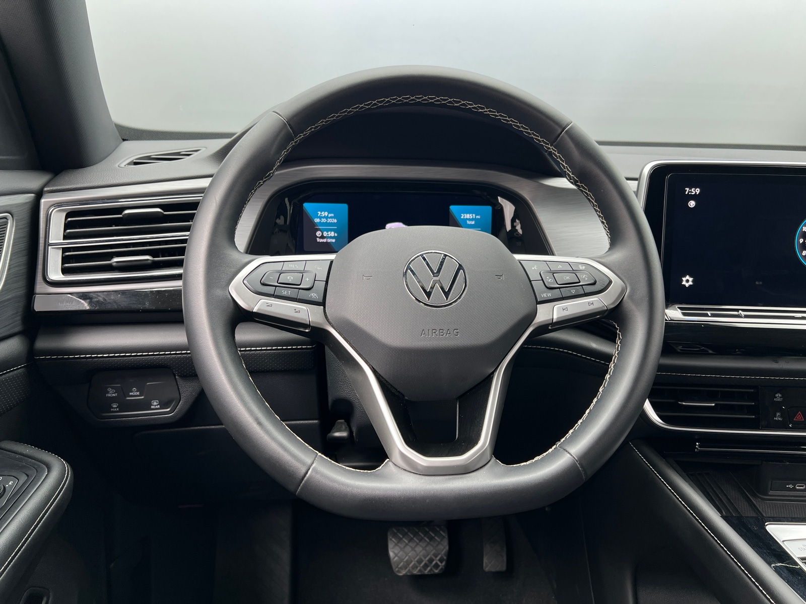 Thumbnail: 2026 Volkswagen Atlas - 4