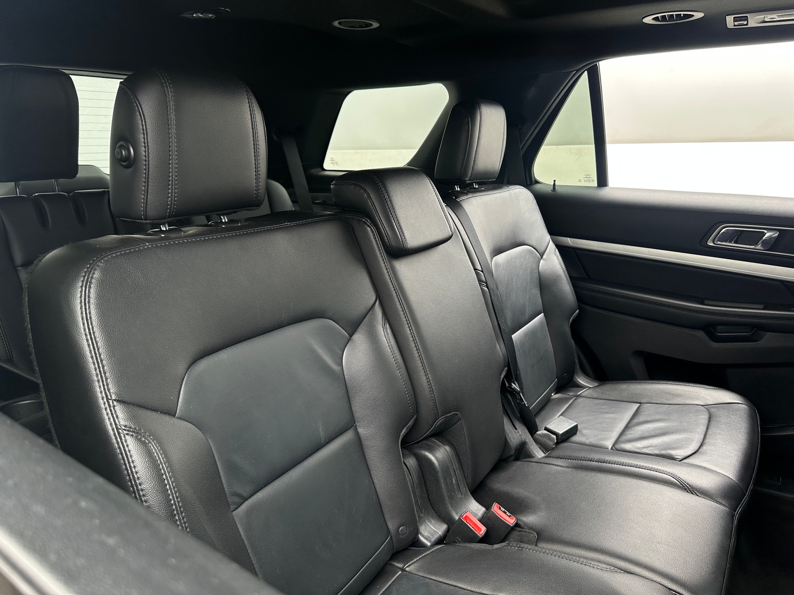 Thumbnail: 2017 Ford Explorer - 5