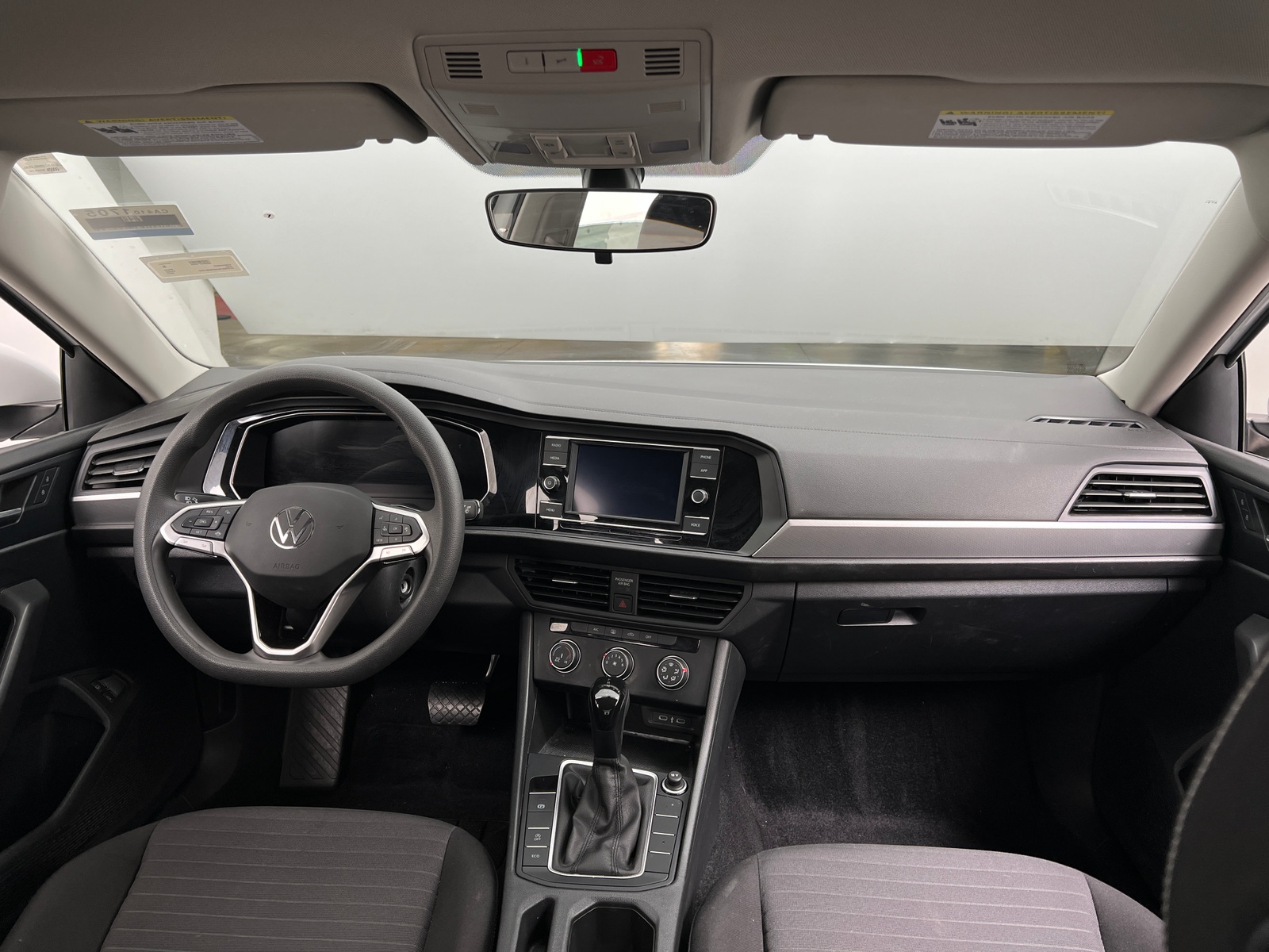Thumbnail: 2023 Volkswagen Jetta - 3