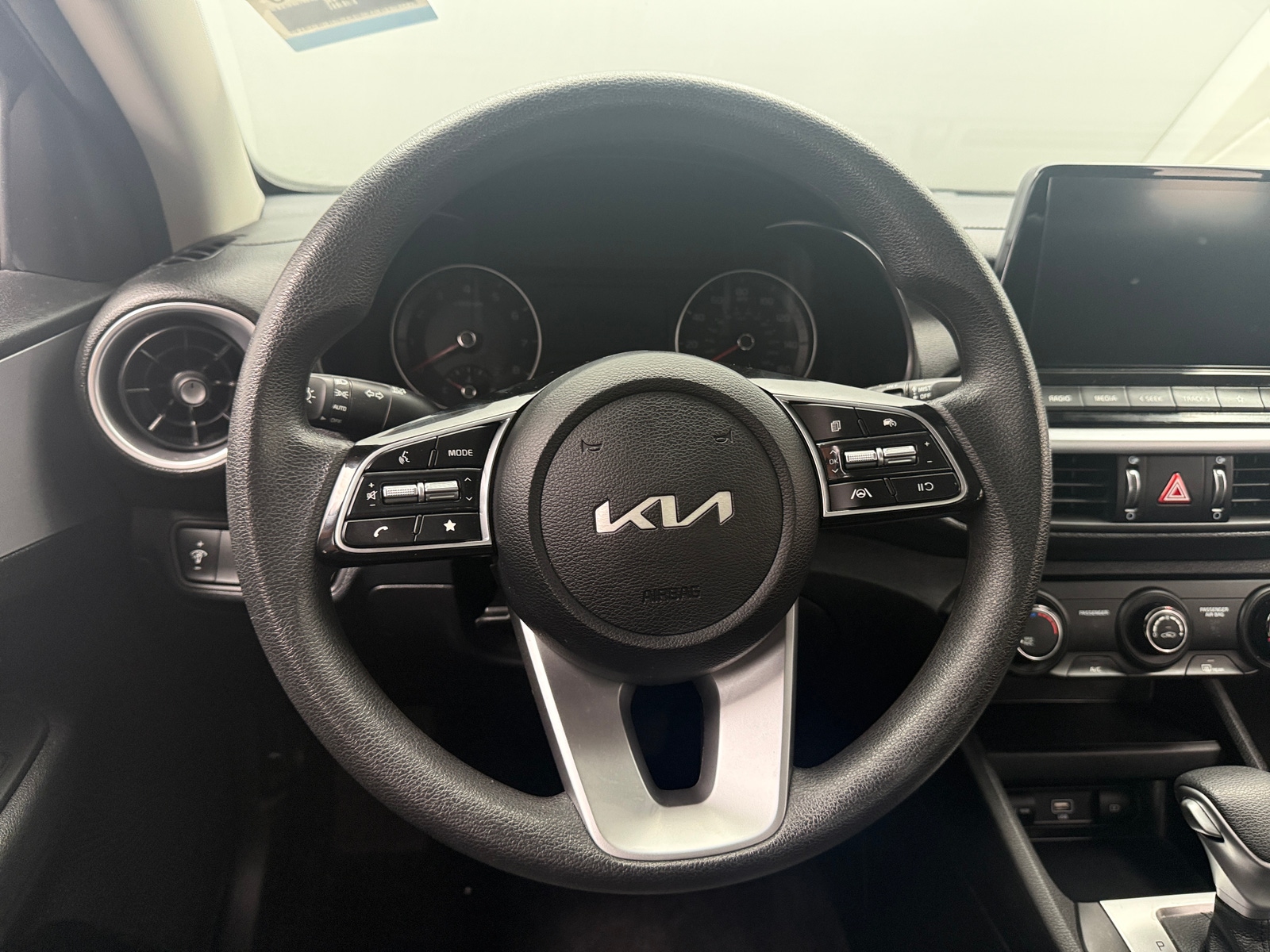 Thumbnail: 2024 Kia Forte - 5