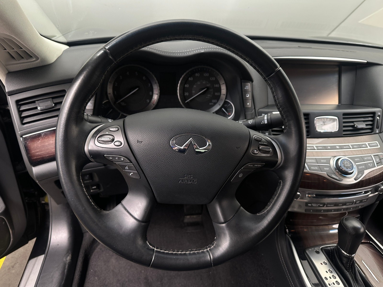 Thumbnail: 2016 INFINITI Q70 - 4
