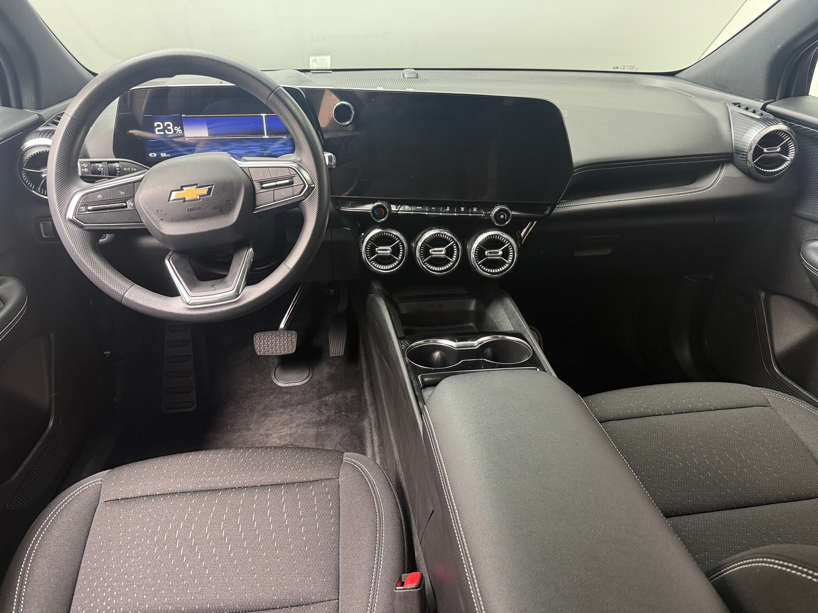 Thumbnail: 2025 Chevrolet Blazer EV - 3