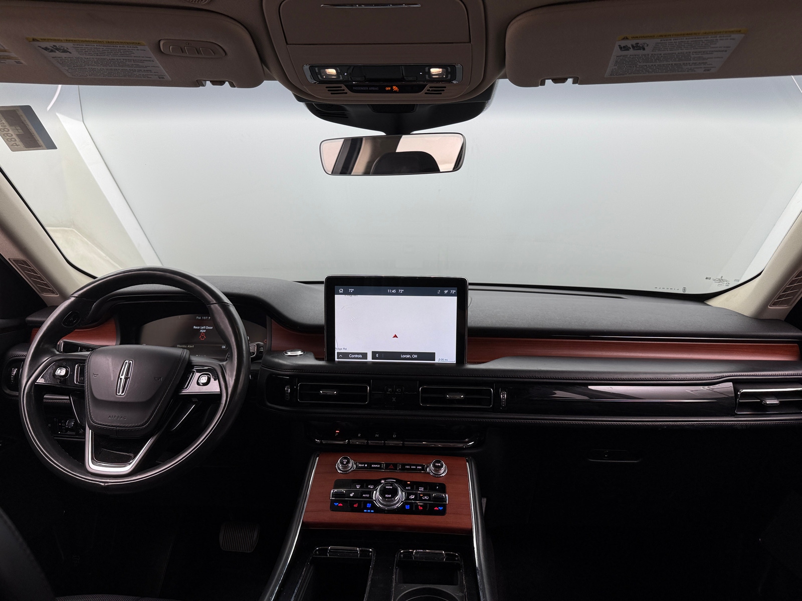 Thumbnail: 2020 Lincoln Aviator - 2