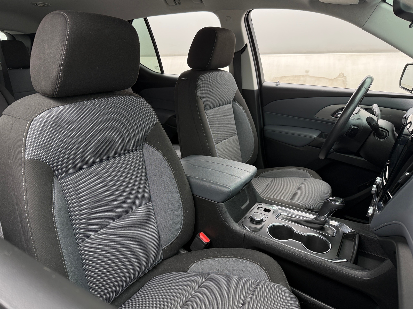 Thumbnail: 2020 Chevrolet Traverse - 2