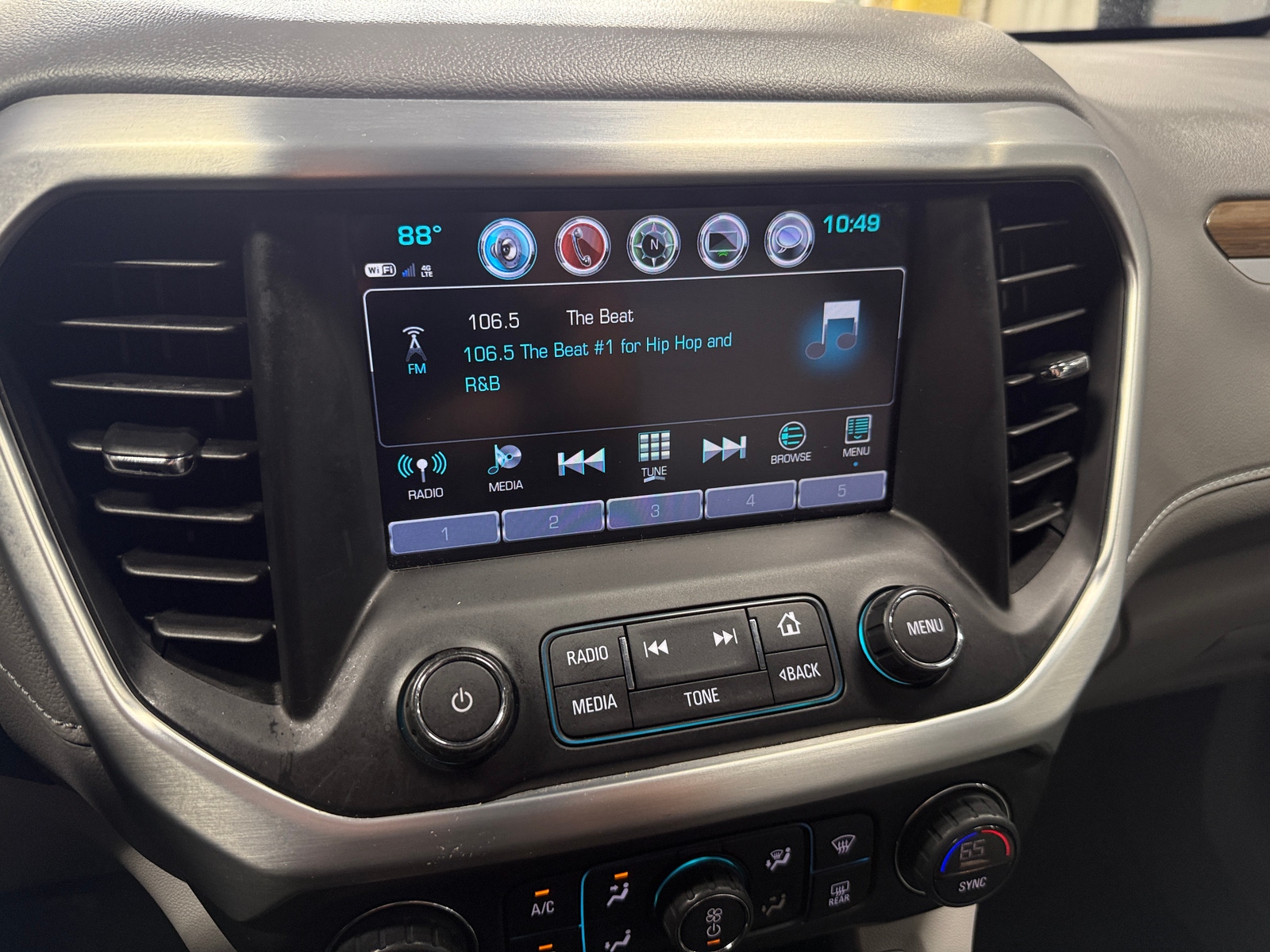 Thumbnail: 2019 GMC Acadia - 4