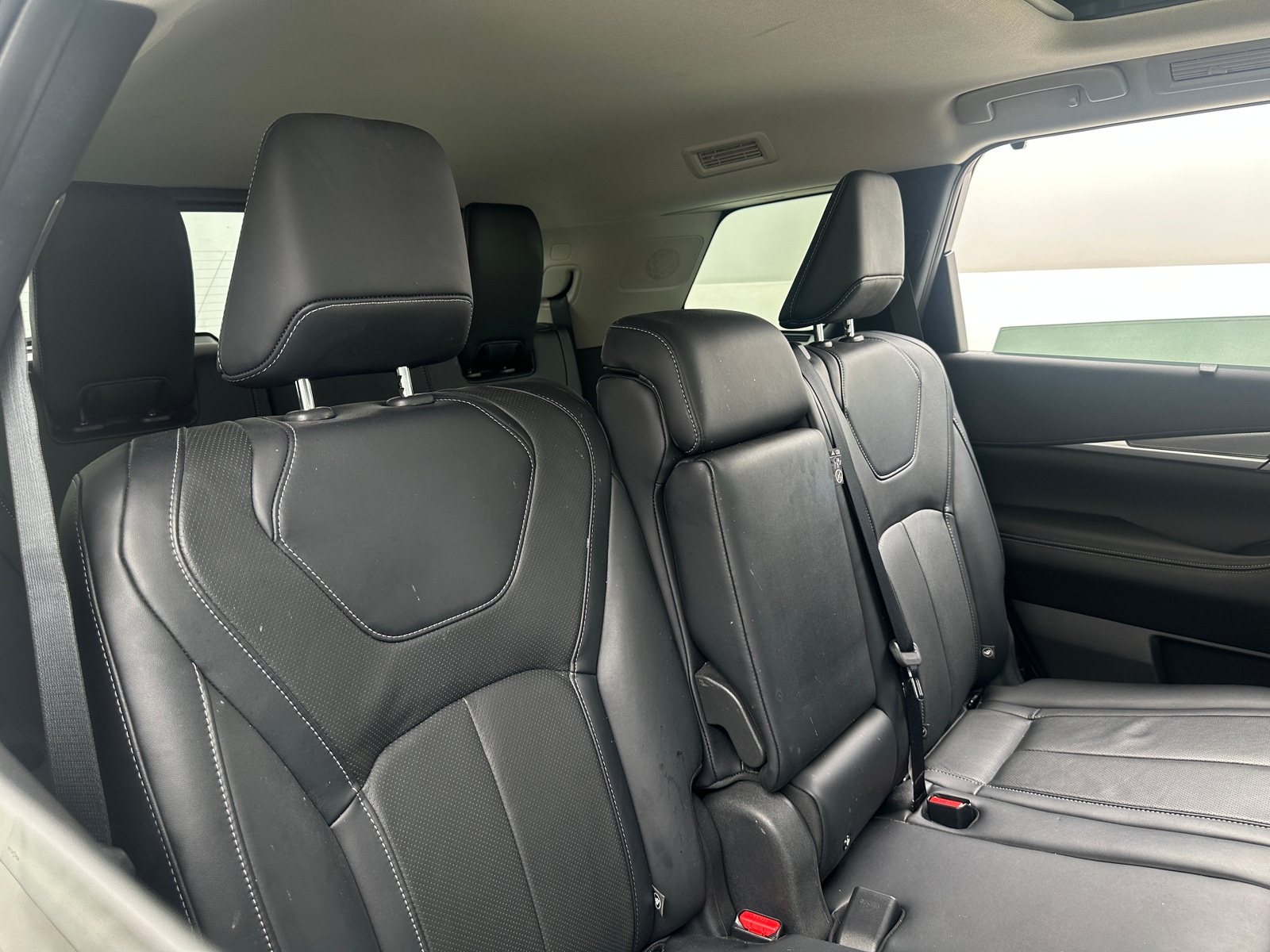 Thumbnail: 2023 INFINITI QX60 - 5