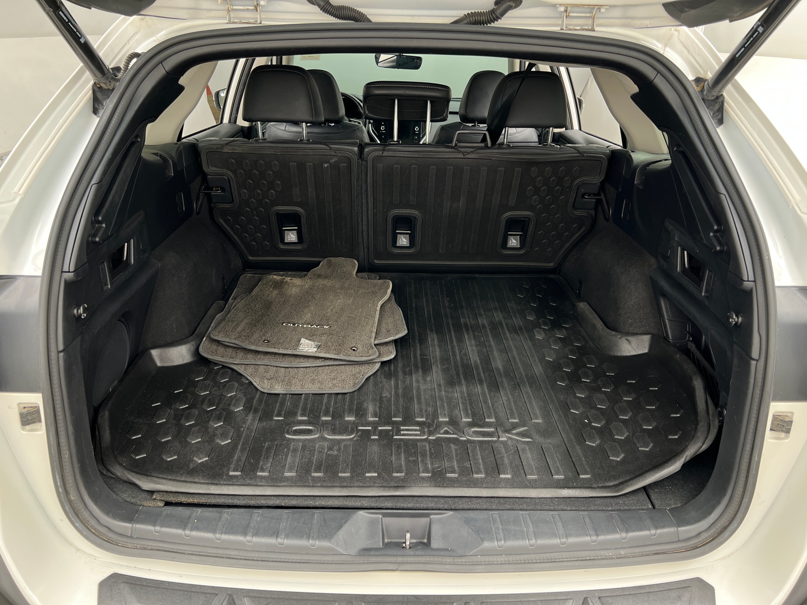Thumbnail: 2021 Subaru Outback - 6