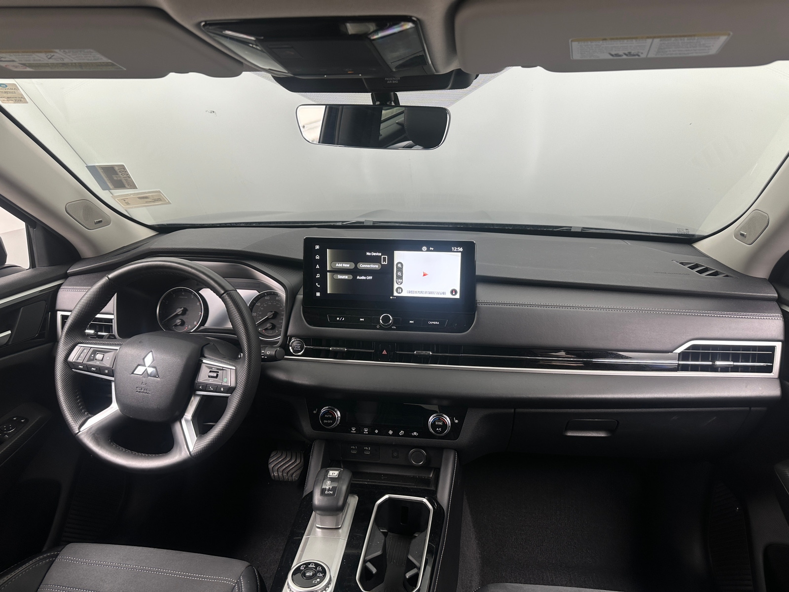 Thumbnail: 2025 Mitsubishi Outlander - 2