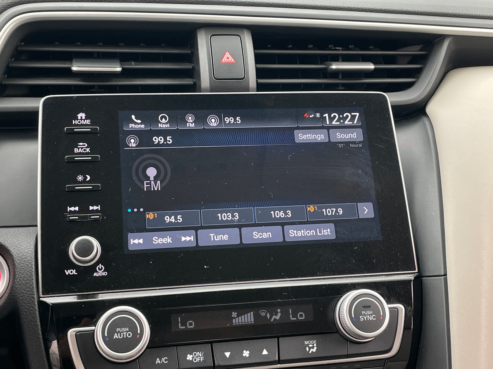 Thumbnail: 2019 Honda Insight - 3