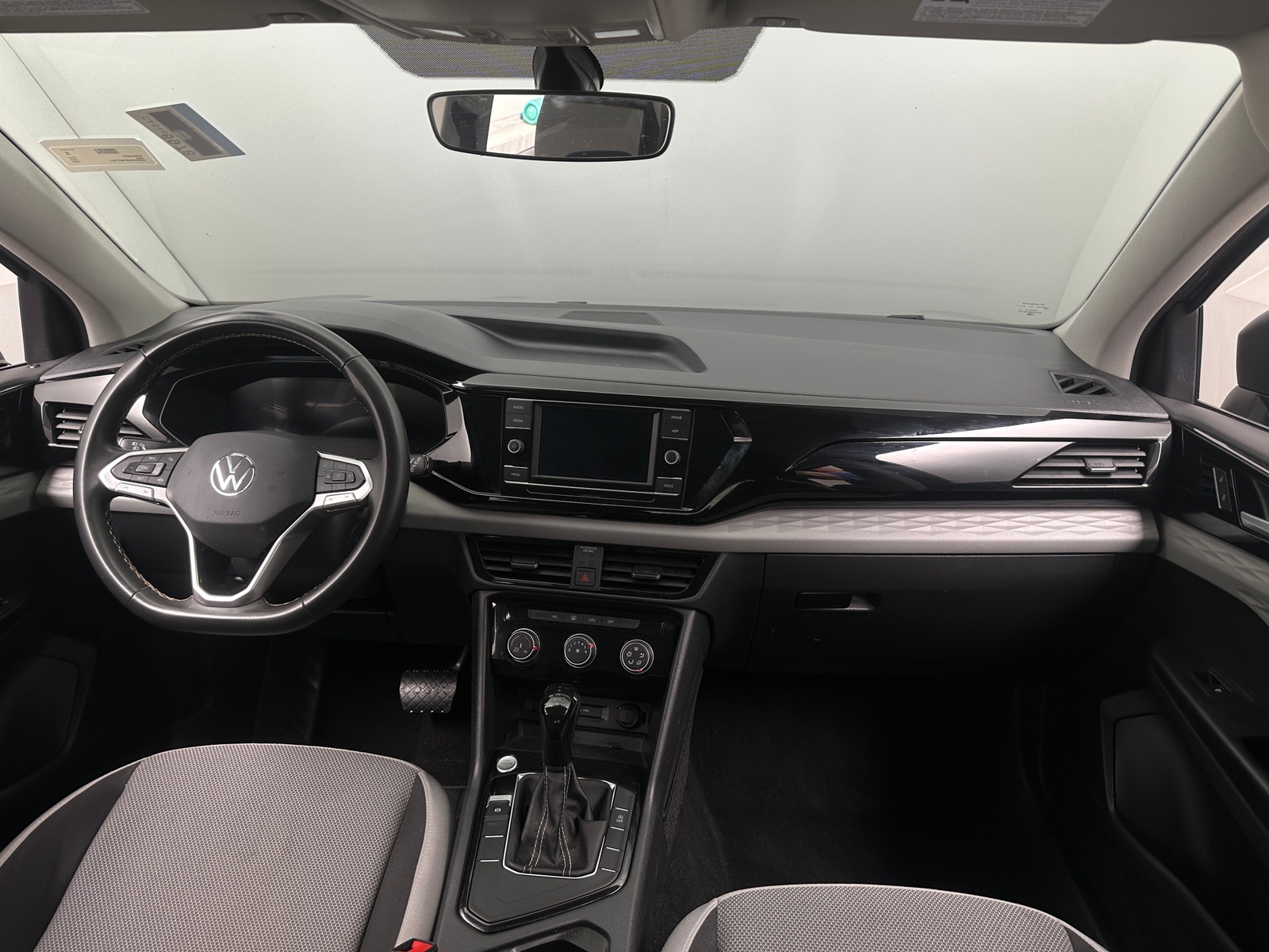 Thumbnail: 2023 Volkswagen Taos - 3