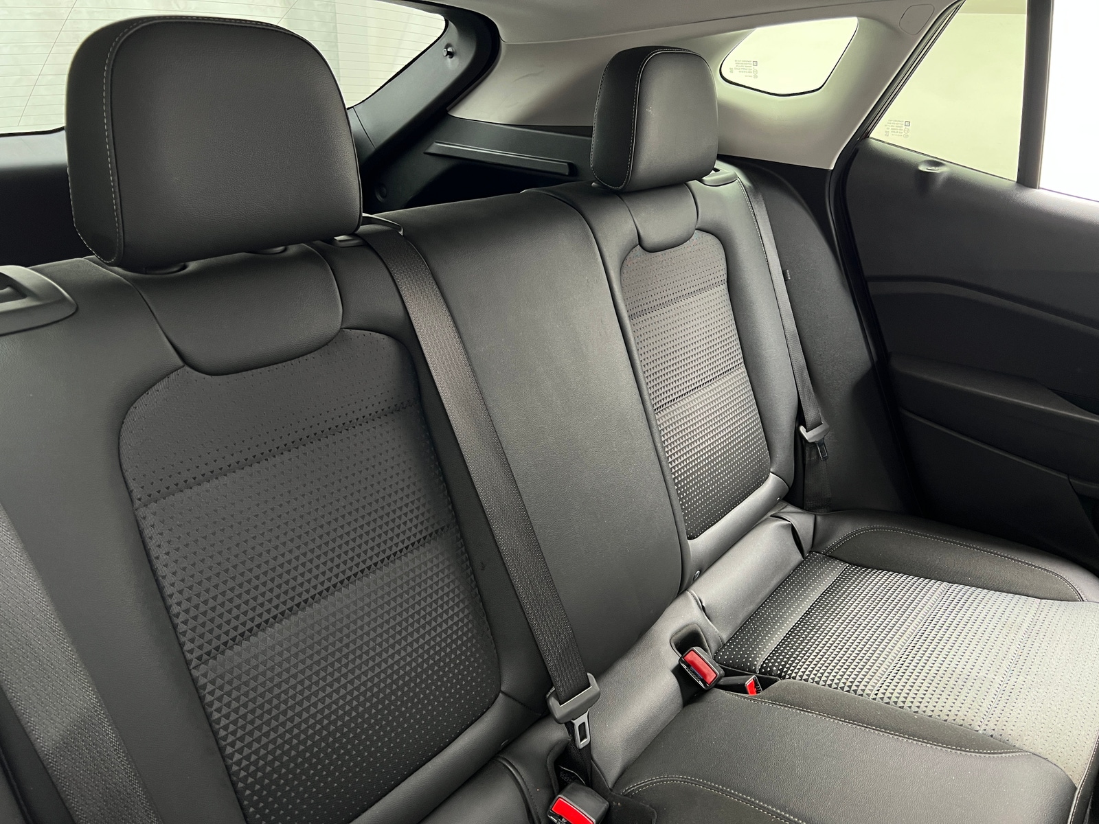 Thumbnail: 2025 Chevrolet Trax - 5