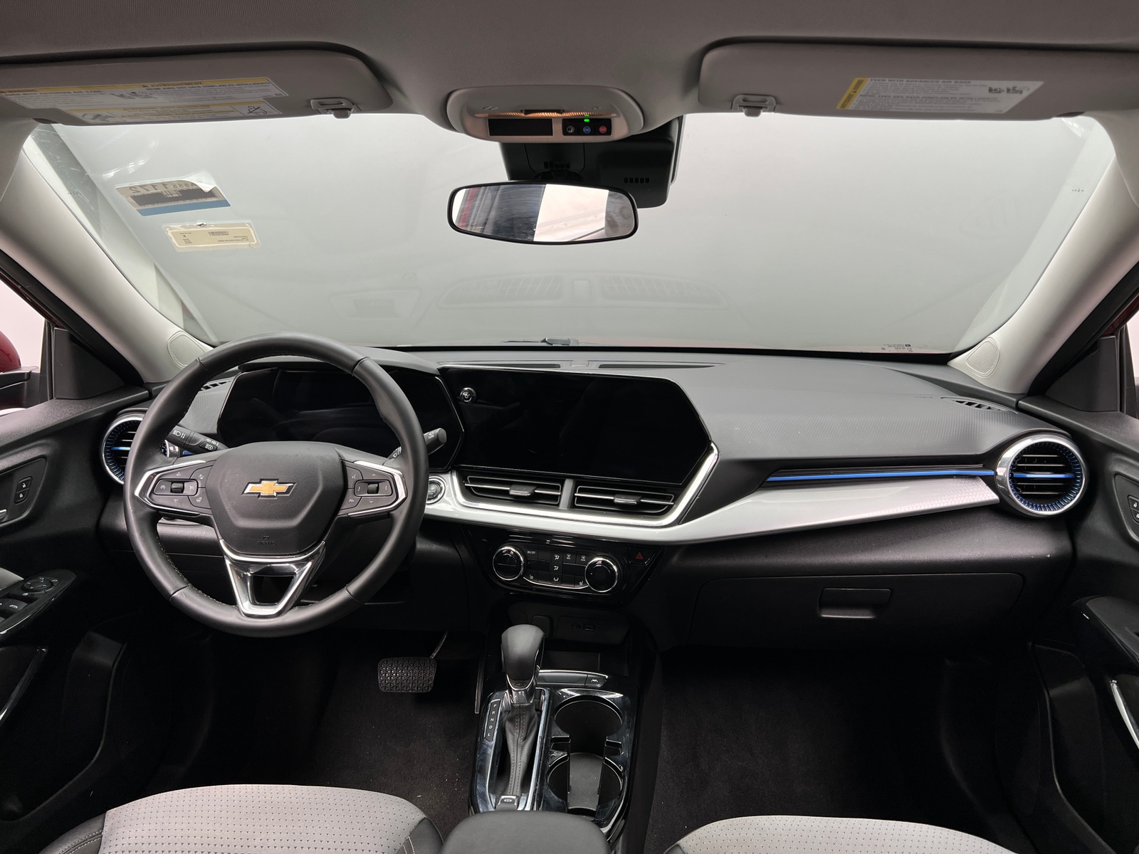 Thumbnail: 2025 Chevrolet Trax - 2