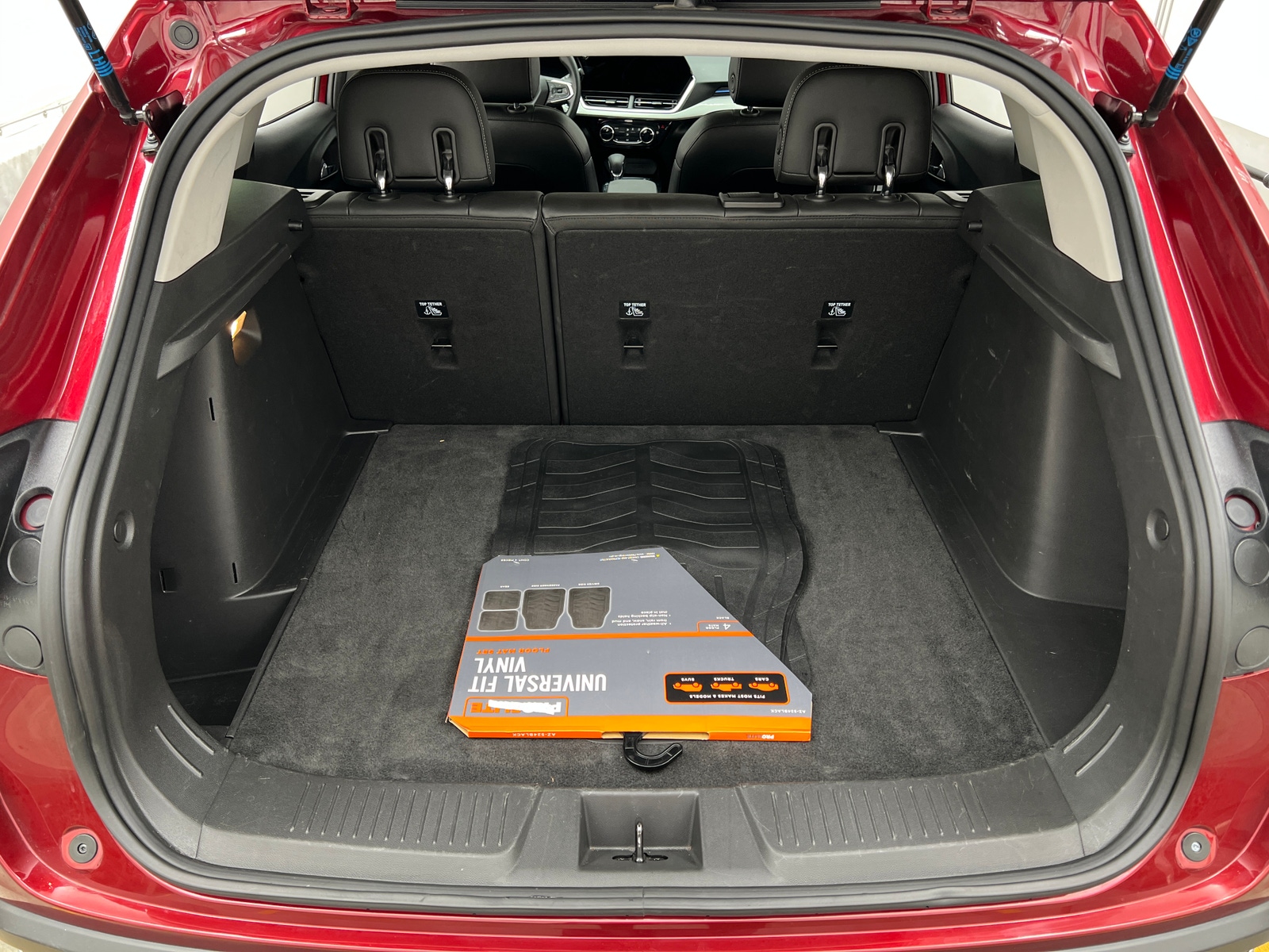 Thumbnail: 2025 Chevrolet Trax - 6