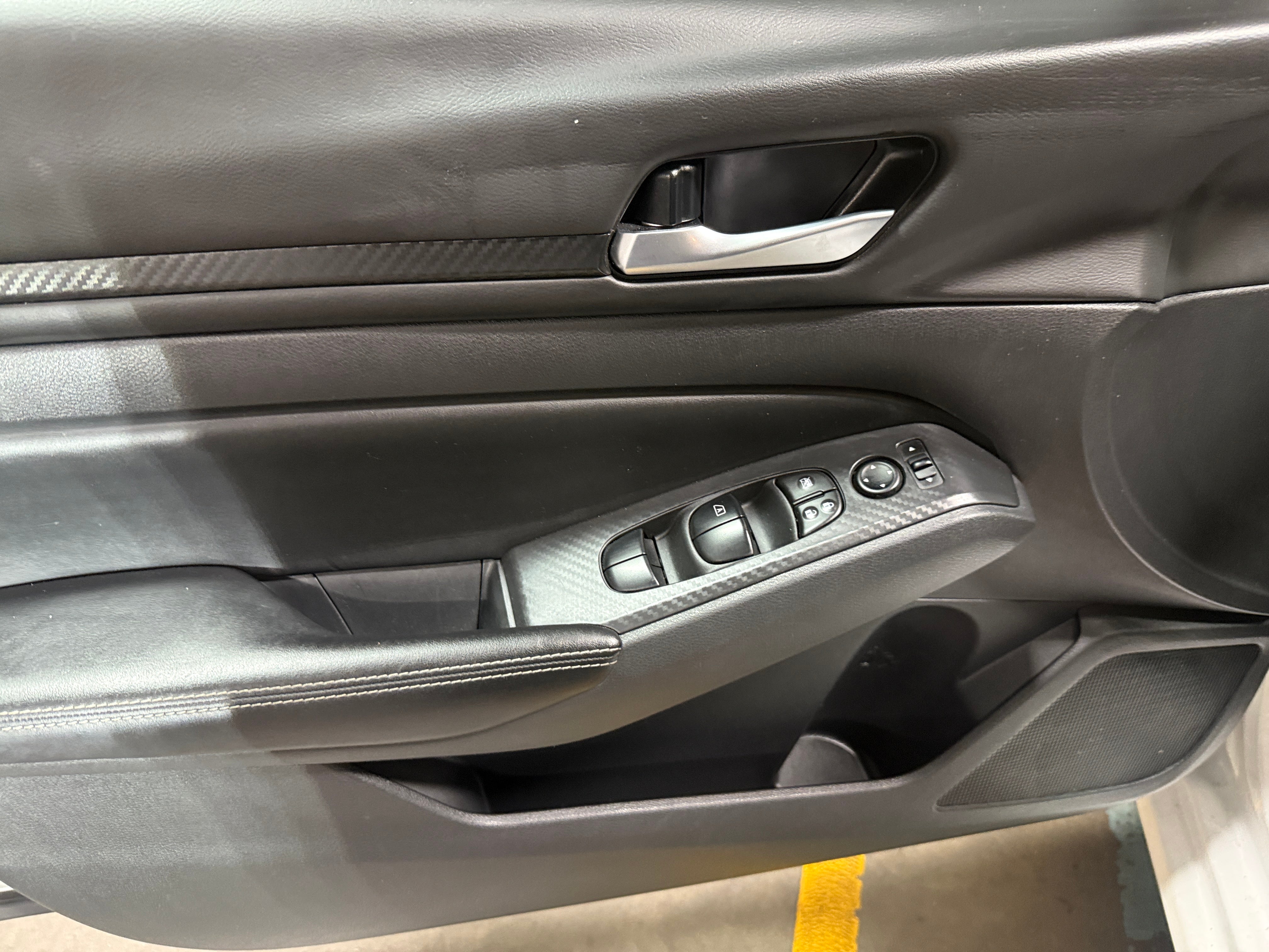 2025 Nissan Altima SV - Photo 10