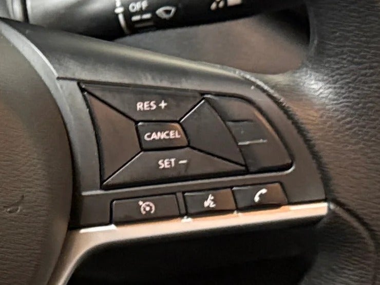 2025 Nissan Altima SV - Photo 14