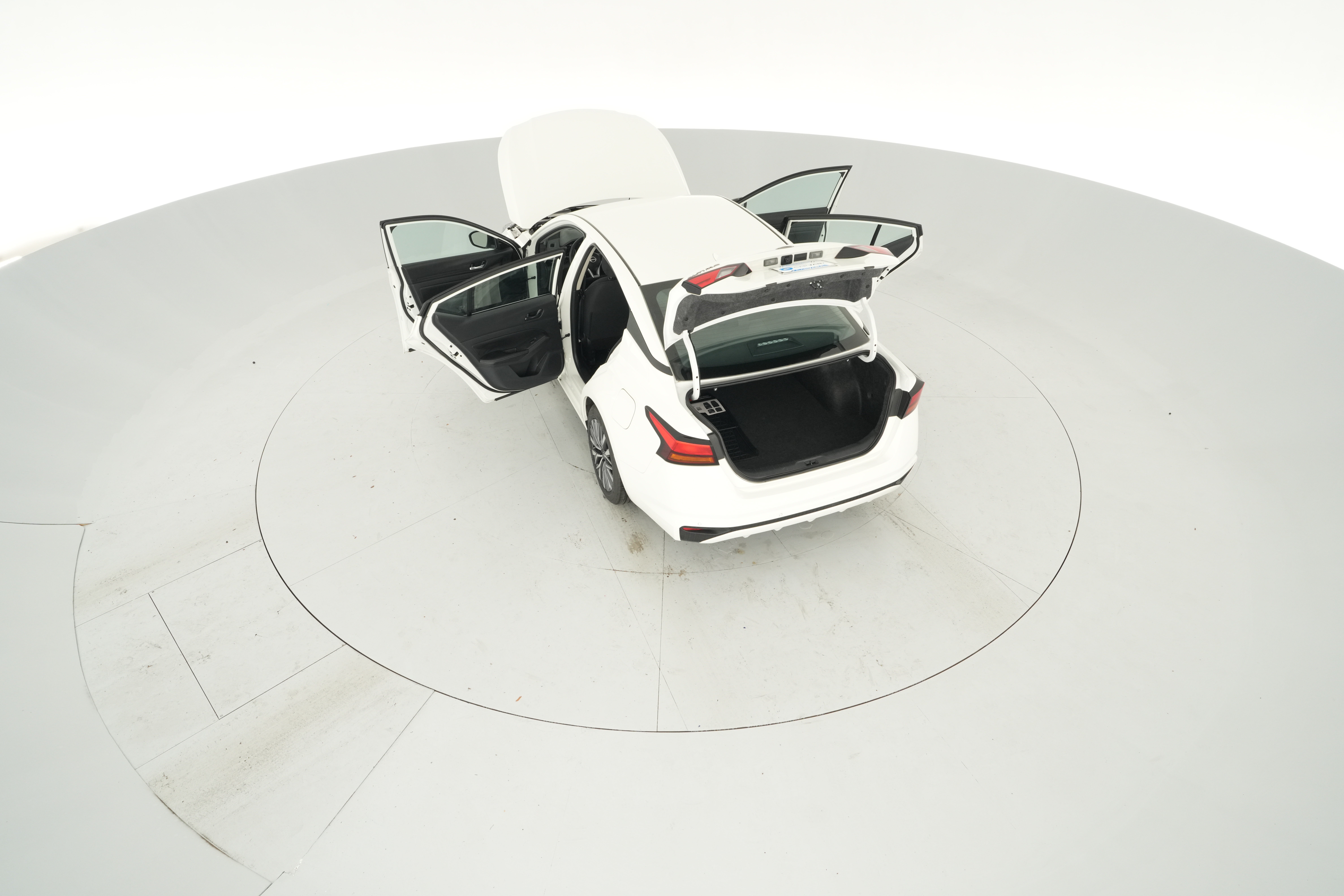 2025 Nissan Altima SV - Photo 26