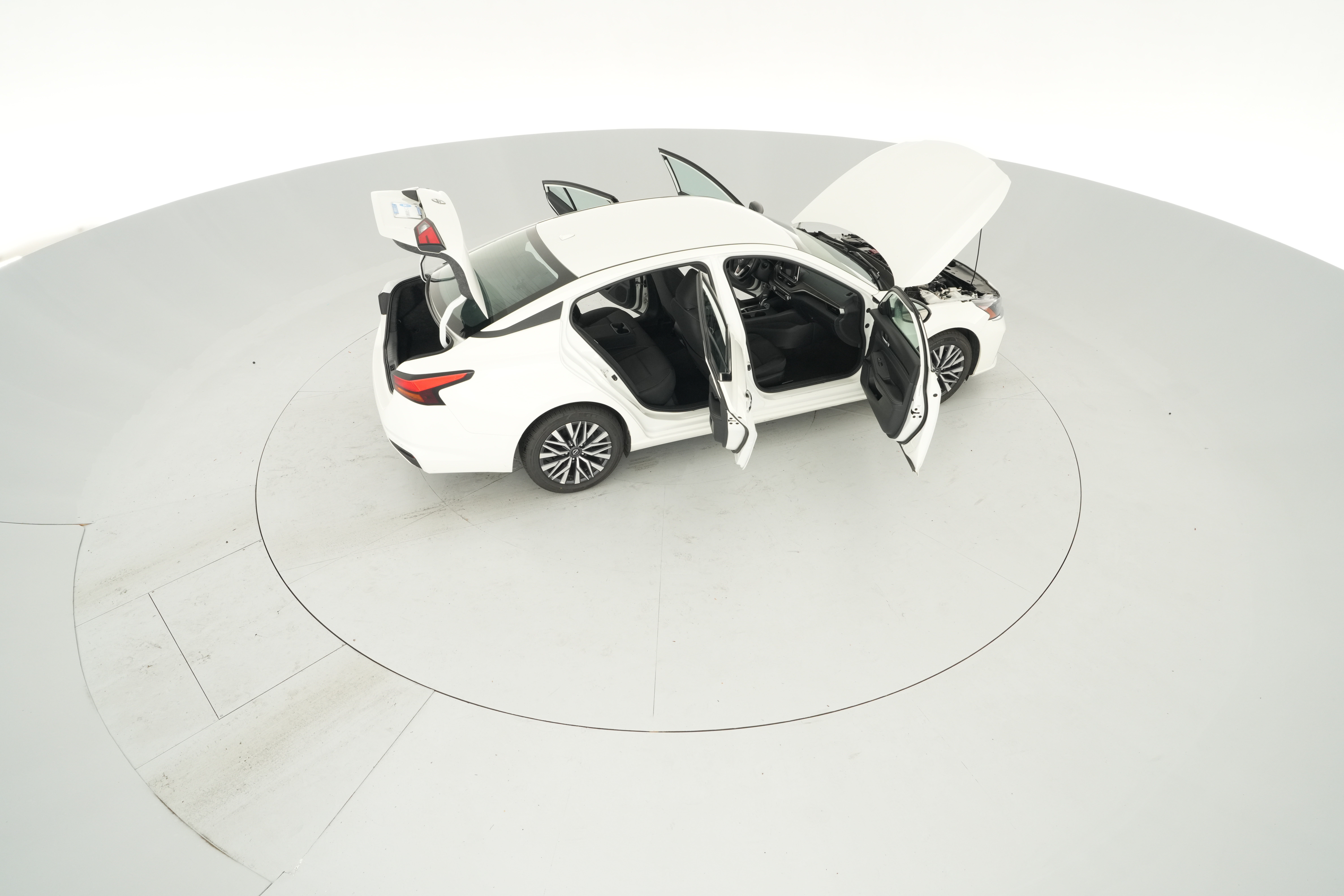 2025 Nissan Altima SV - Photo 30