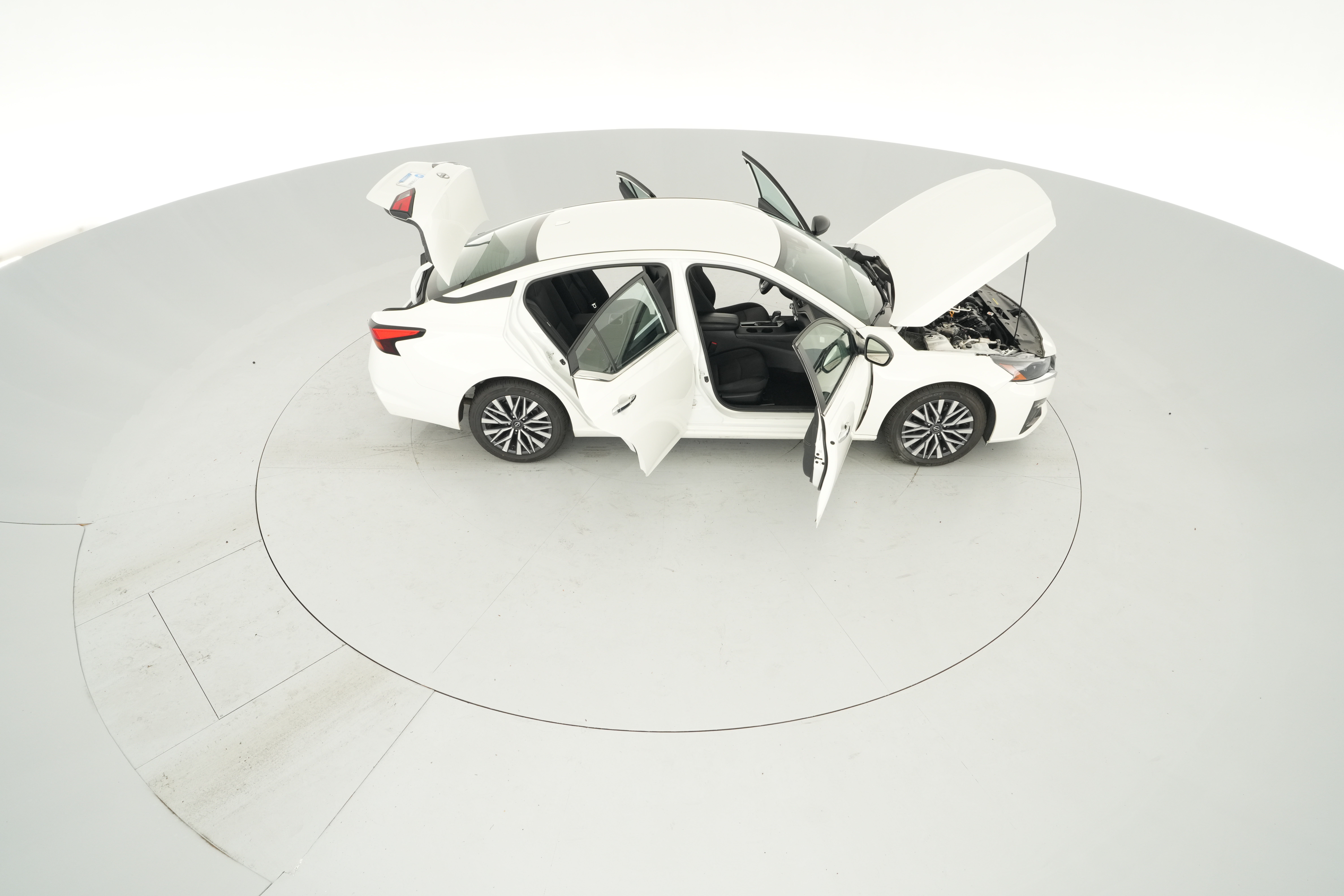 2025 Nissan Altima SV - Photo 31