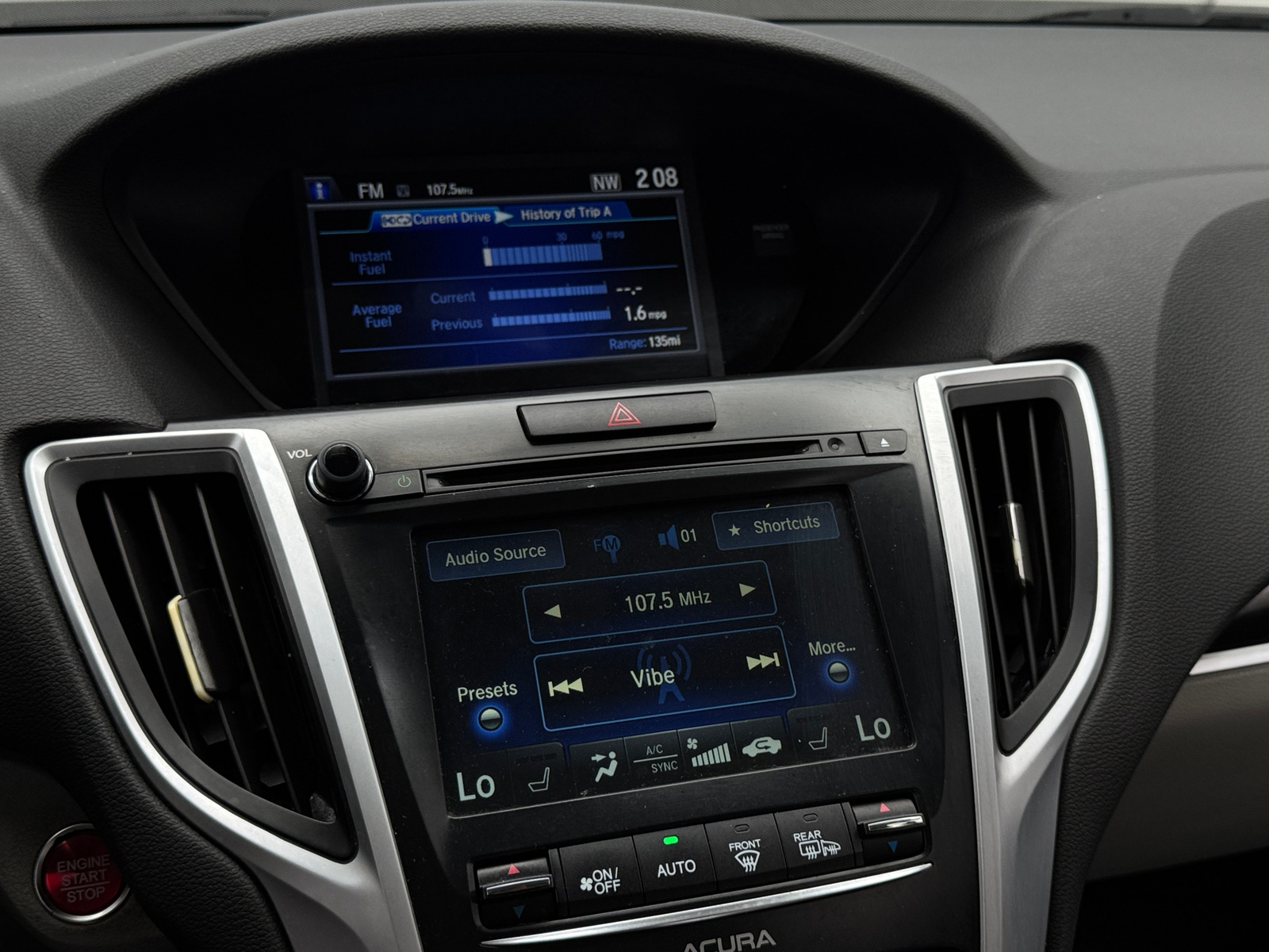 Thumbnail: 2016 Acura TLX - 3