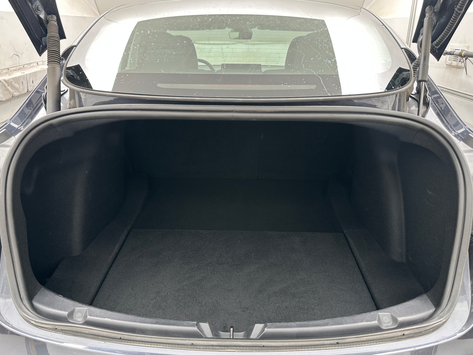 Thumbnail: 2023 Tesla Model 3 - 6