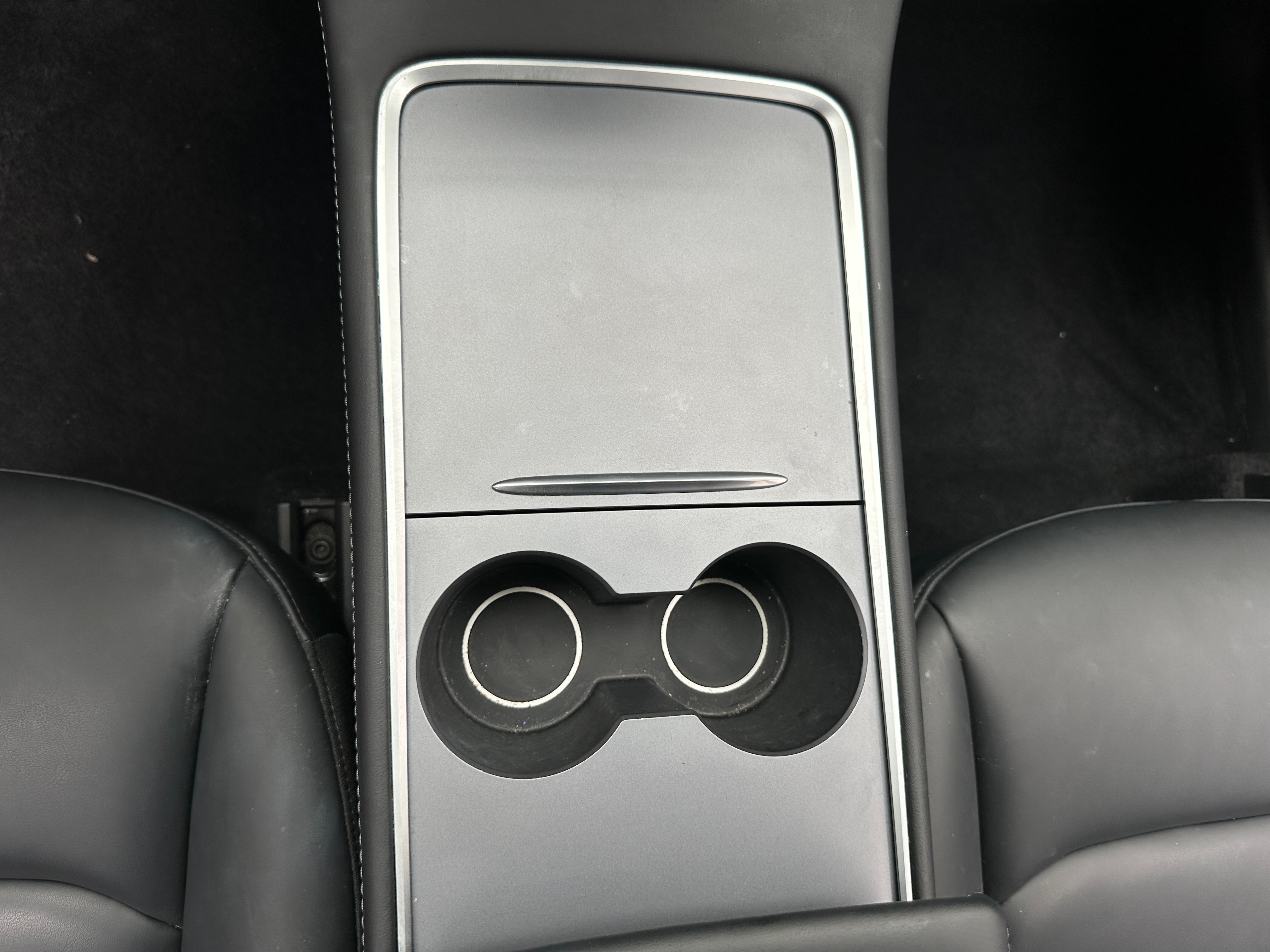 Used 2025 Tesla Model Y Long Range with VIN 7SAYGDEE4SA358247 for sale in Auburn, WA