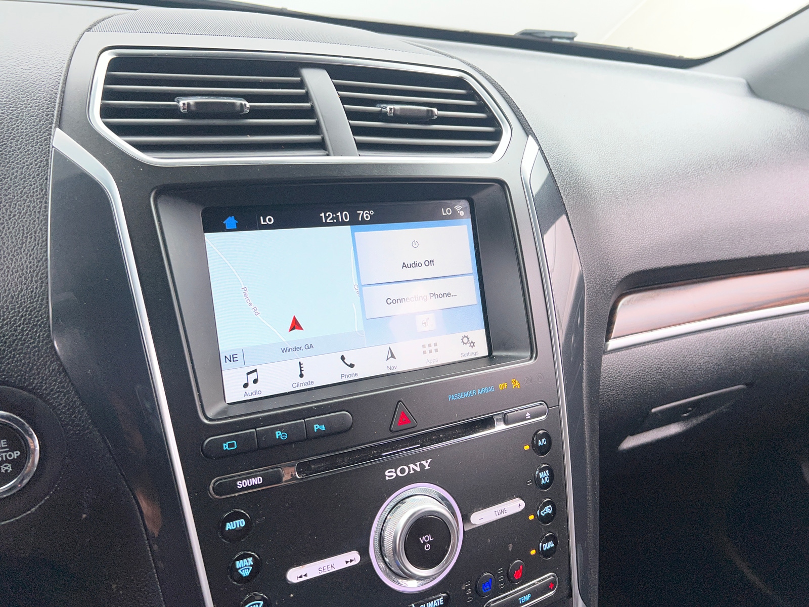 Thumbnail: 2018 Ford Explorer - 3