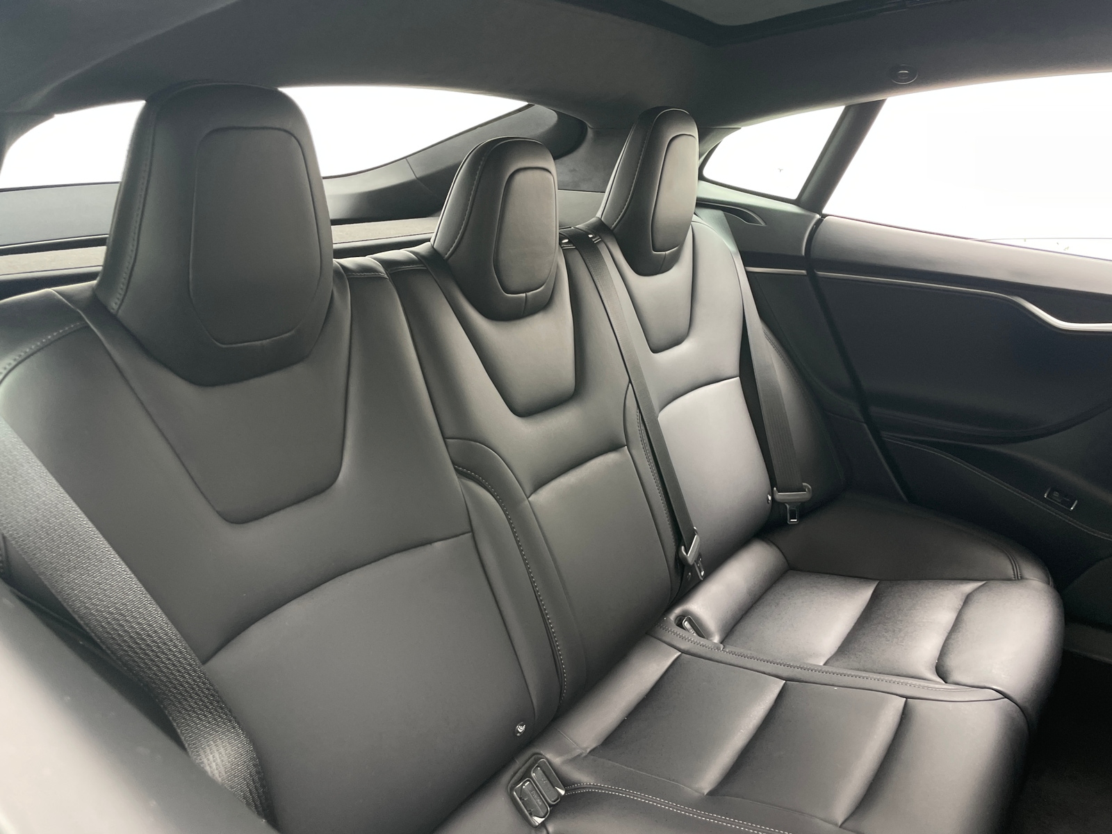 Thumbnail: 2018 Tesla Model S - 5