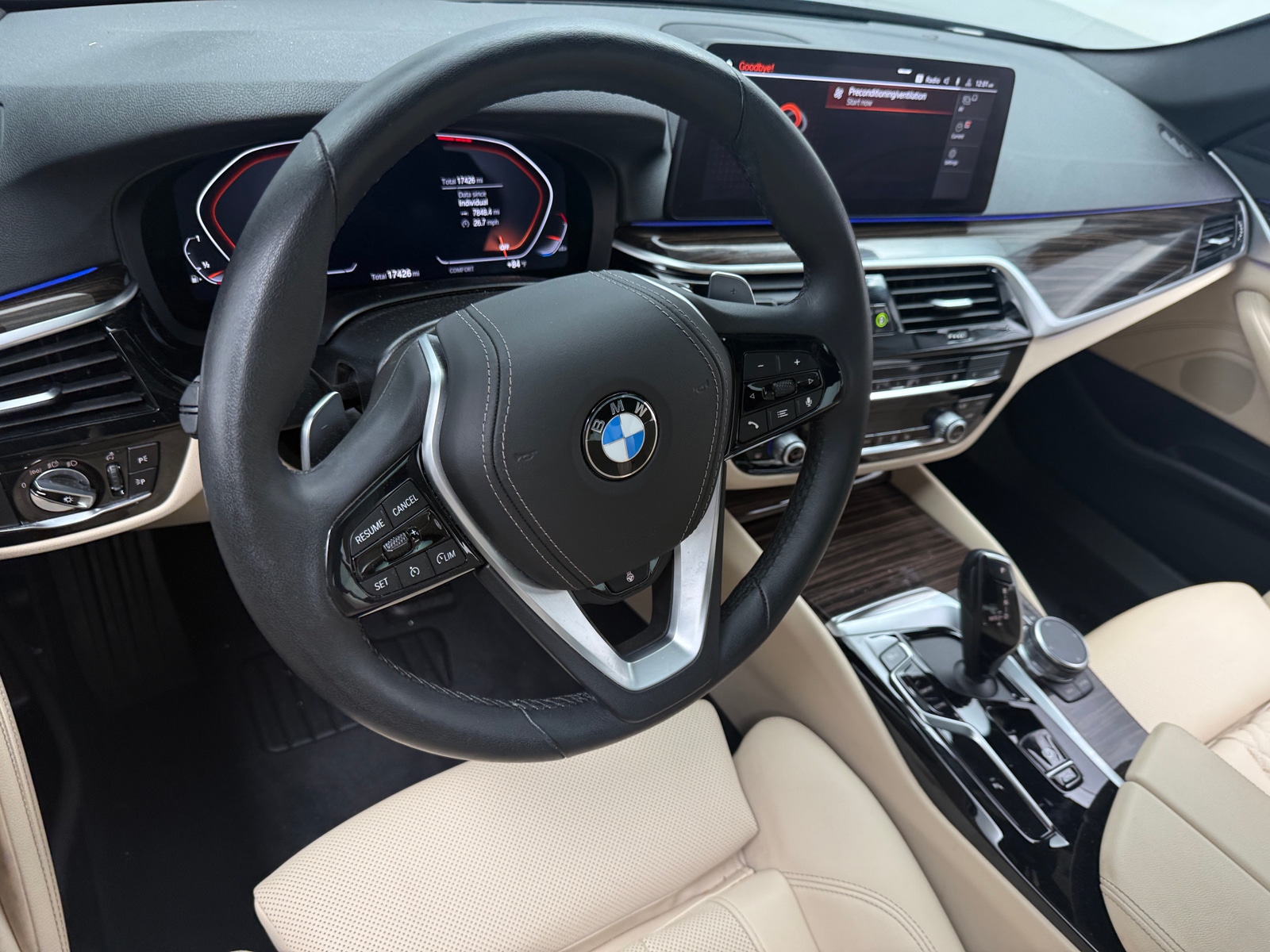 Thumbnail: 2023 BMW 5 Series - 4