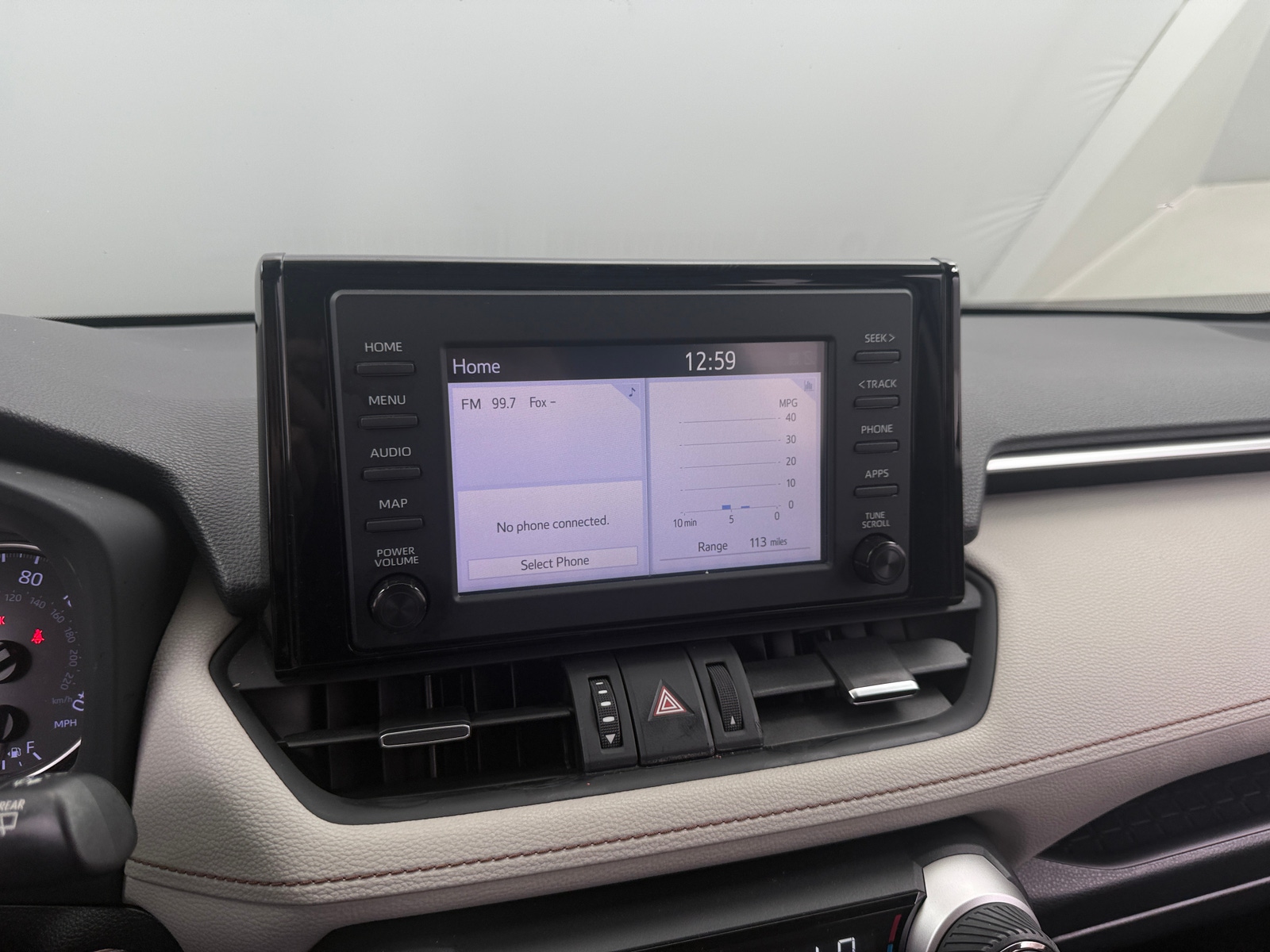 Thumbnail: 2019 Toyota RAV4 - 4