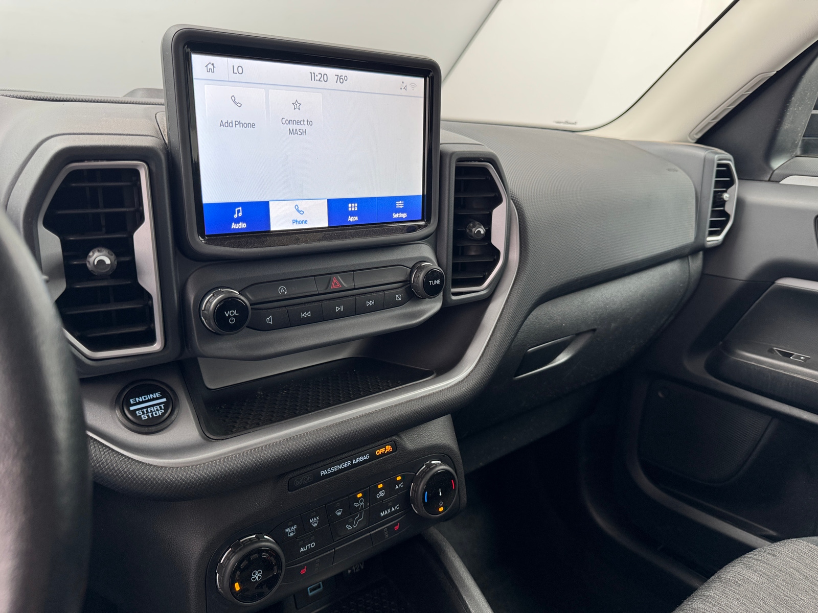Thumbnail: 2022 Ford Bronco Sport - 4