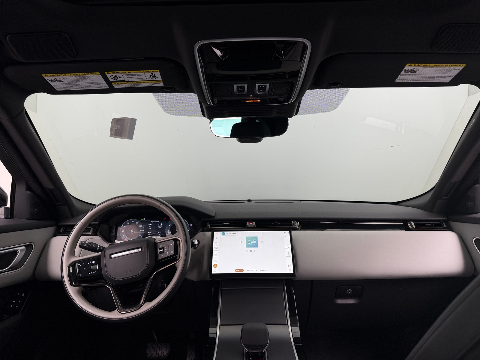 Thumbnail: 2026 Land Rover Range Rover Velar - 2