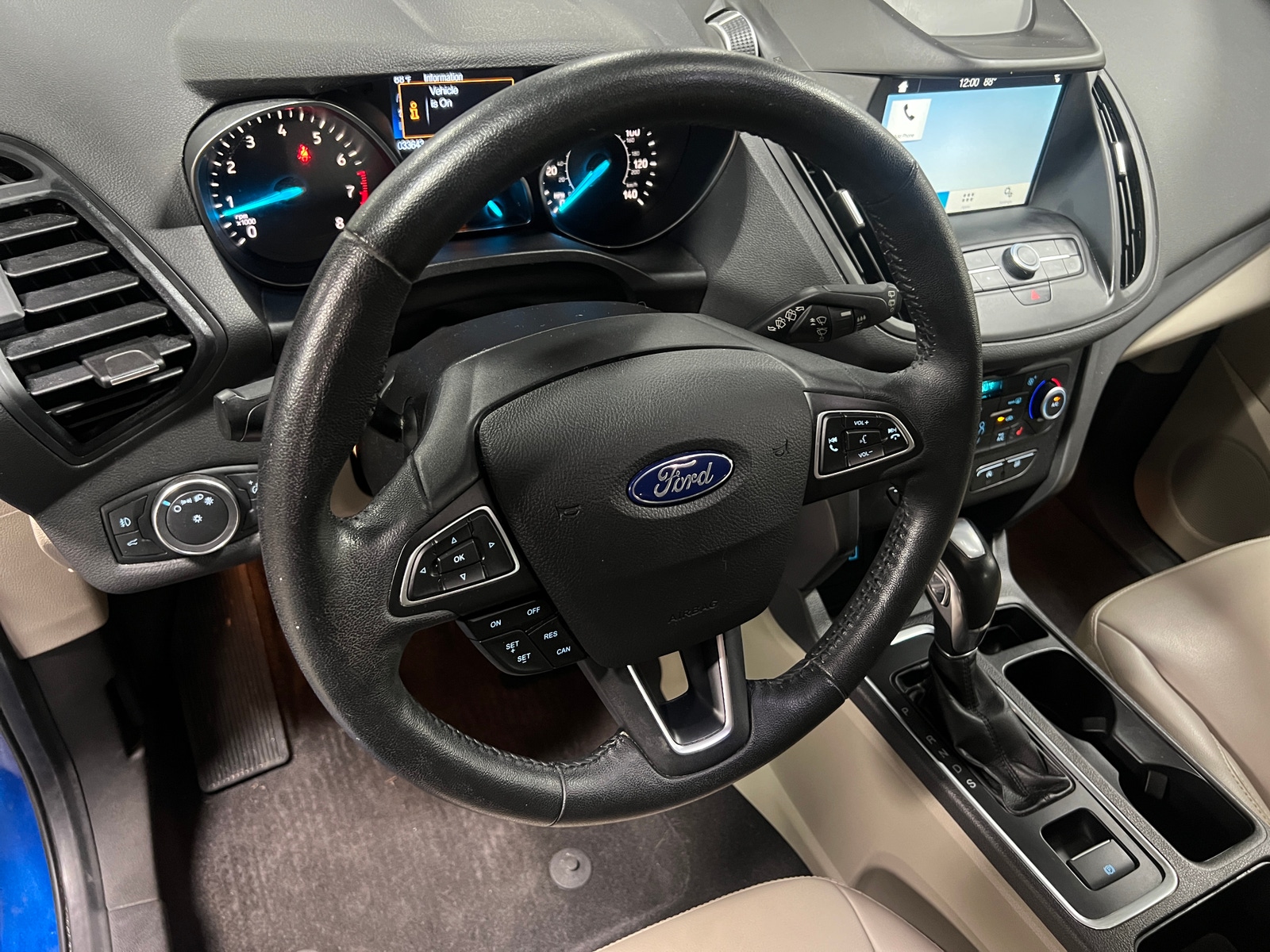 Thumbnail: 2019 Ford Escape - 4