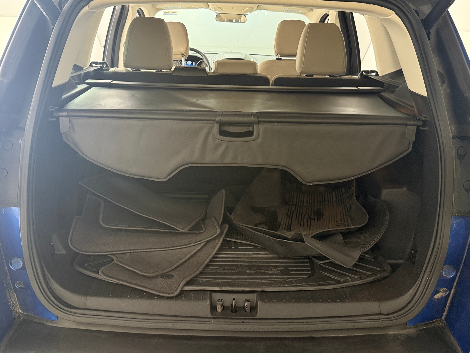 Thumbnail: 2019 Ford Escape - 6