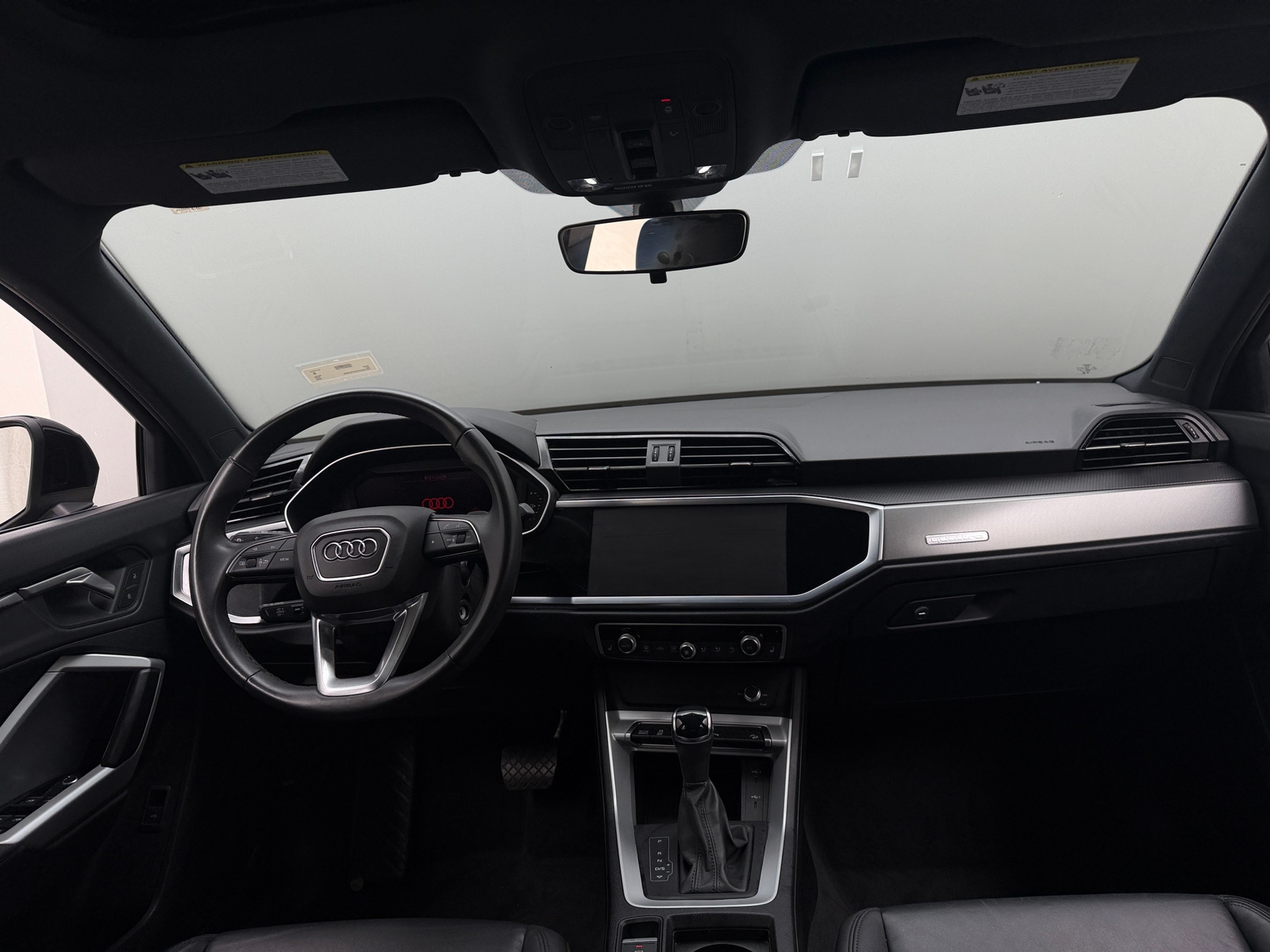 Thumbnail: 2025 Audi Q3 - 3