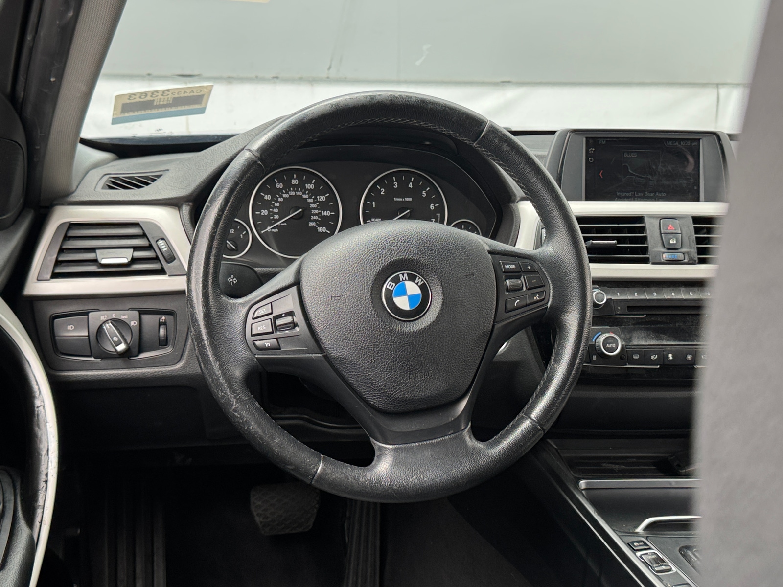 Thumbnail: 2018 BMW 3 Series - 4