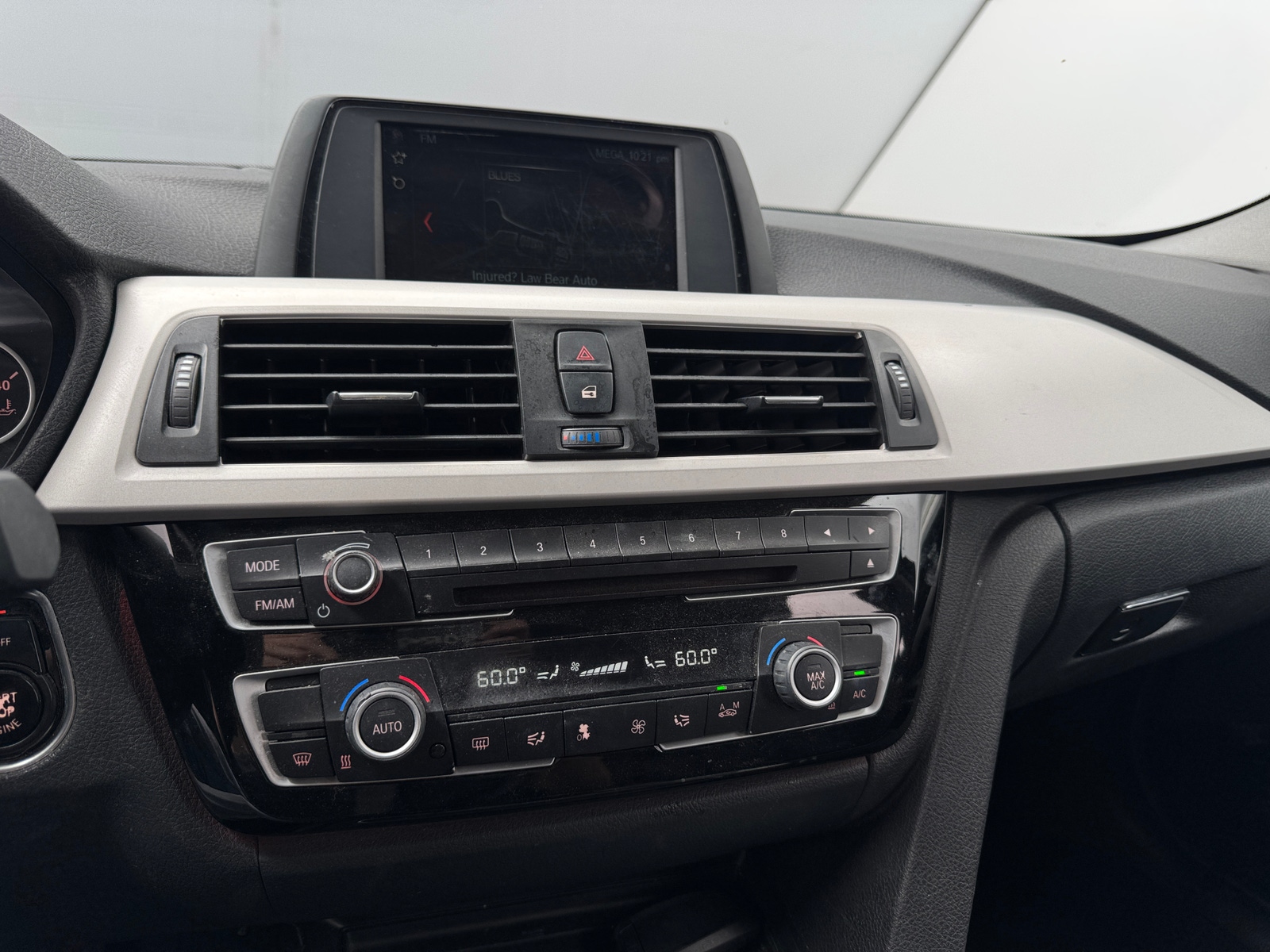 Thumbnail: 2018 BMW 3 Series - 3