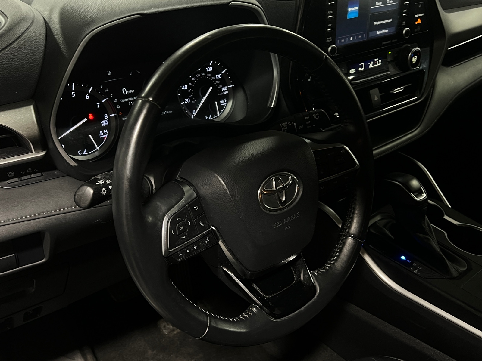 Thumbnail: 2021 Toyota Highlander - 4